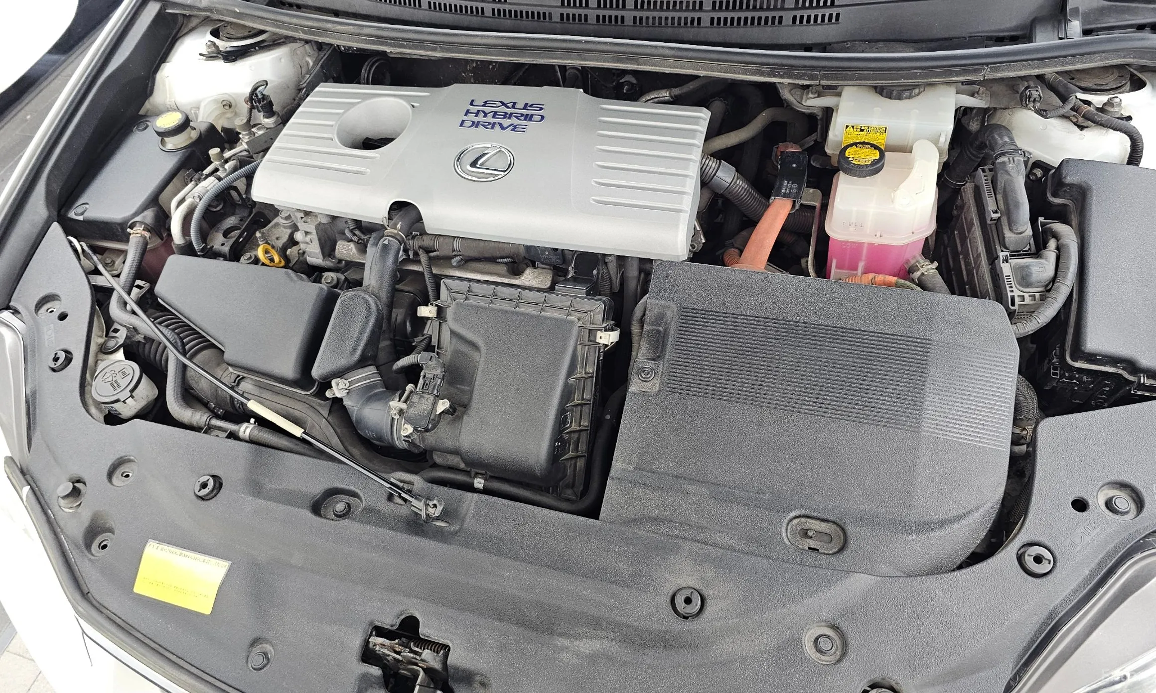 Lexus CT200h превью 6