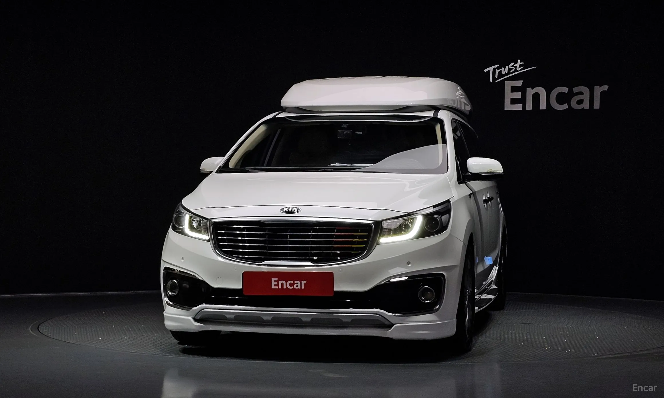 Kia Carnival превью 3