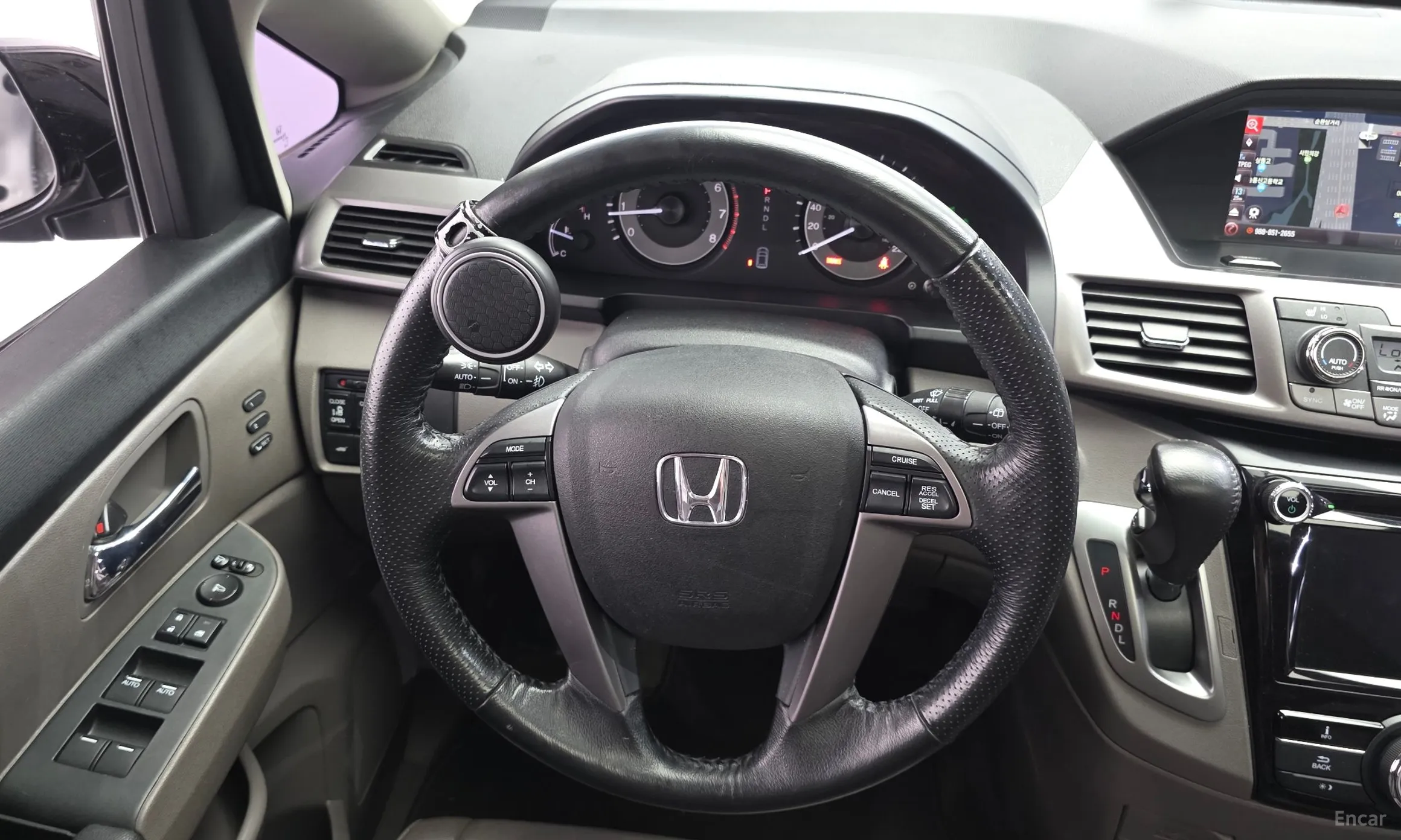 Honda Odyssey превью 13