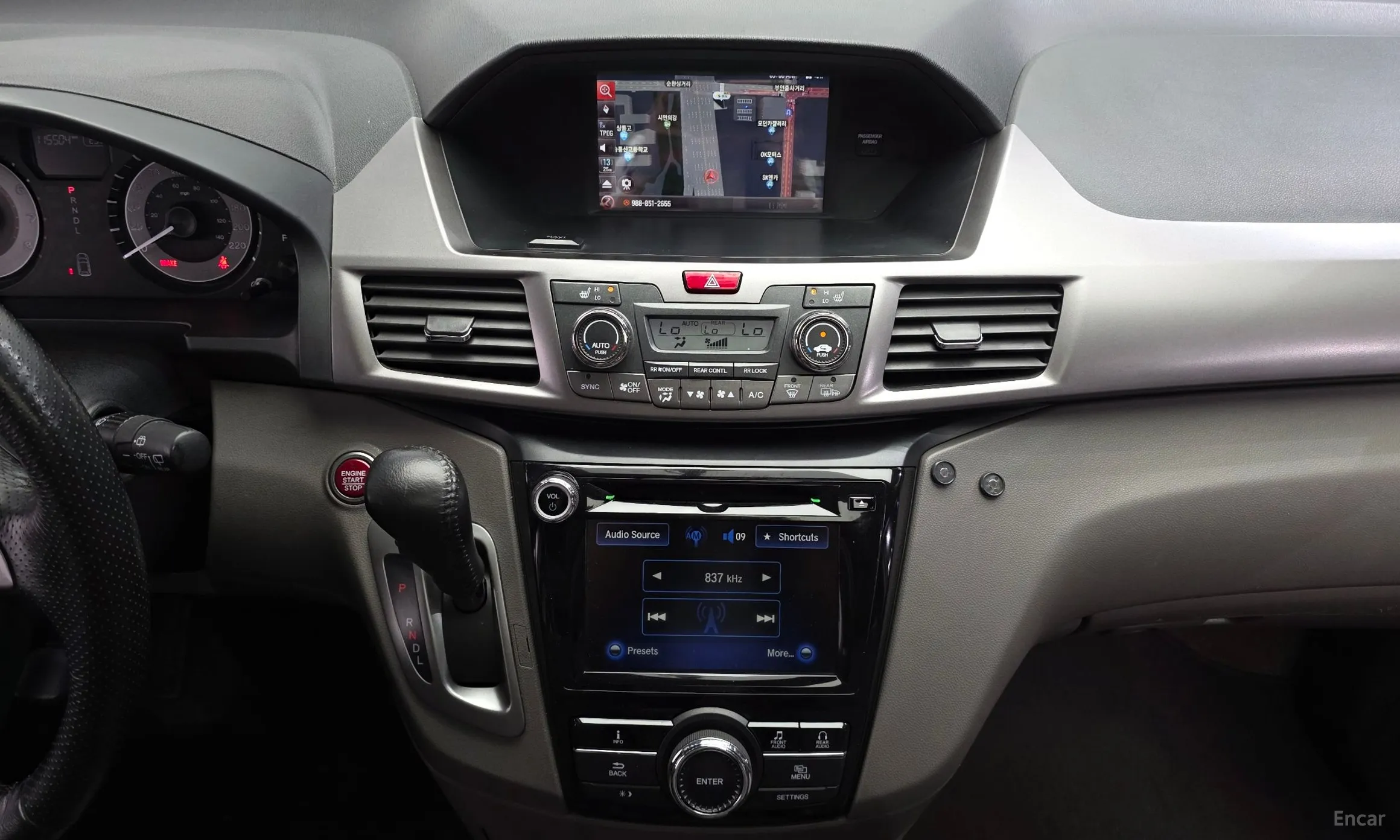 Honda Odyssey превью 14
