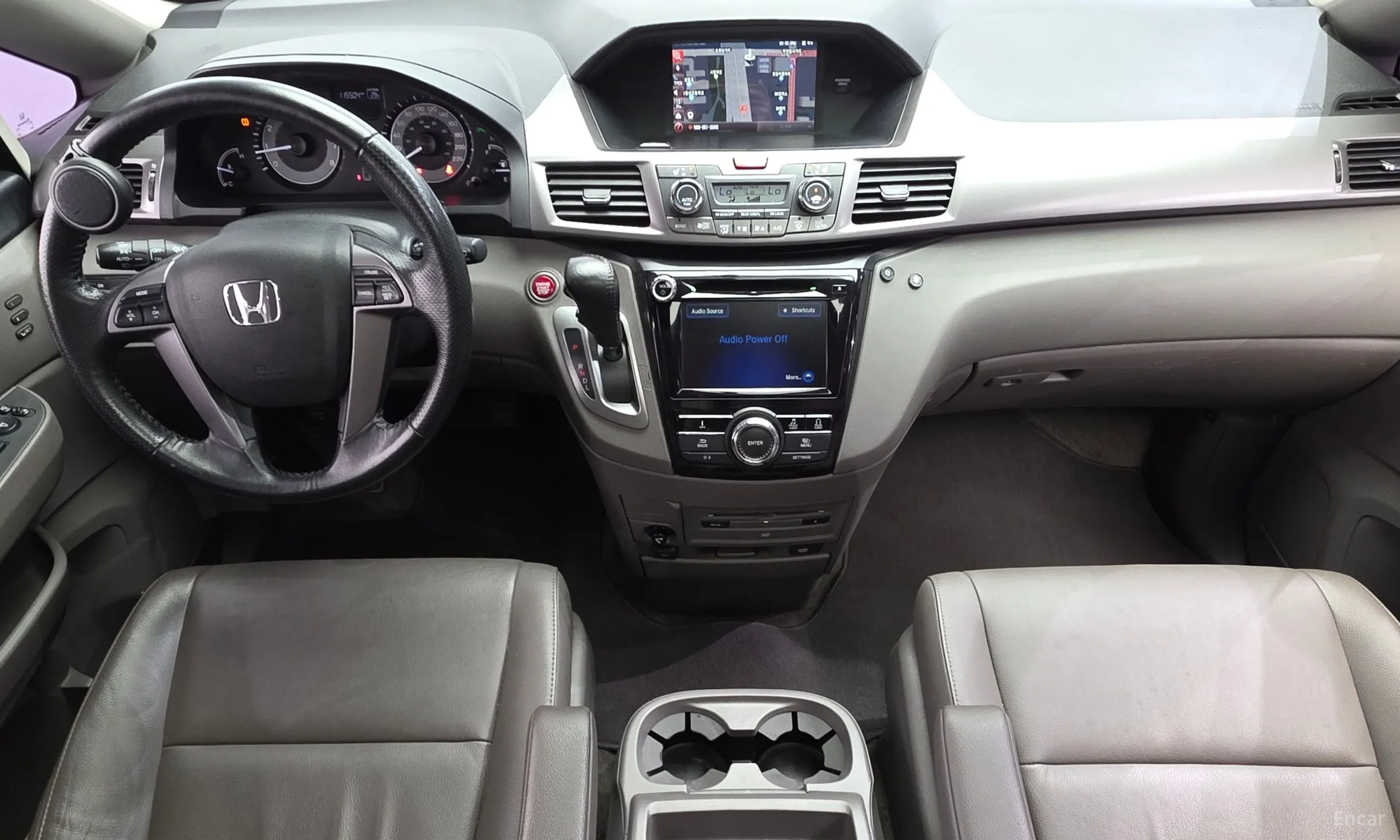 Honda Odyssey превью 7