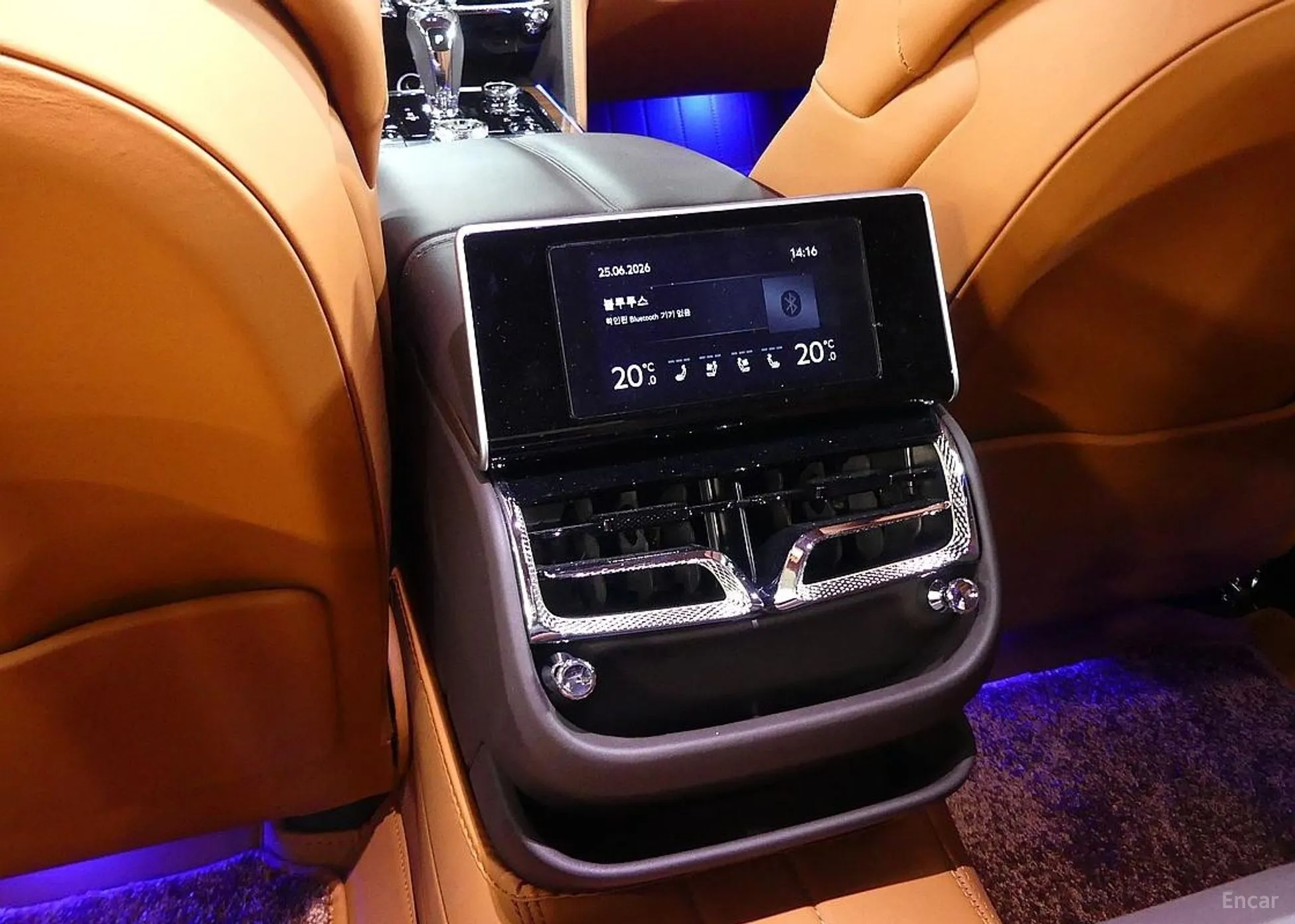 Bentley Flying Spur 3rd Generation превью 18