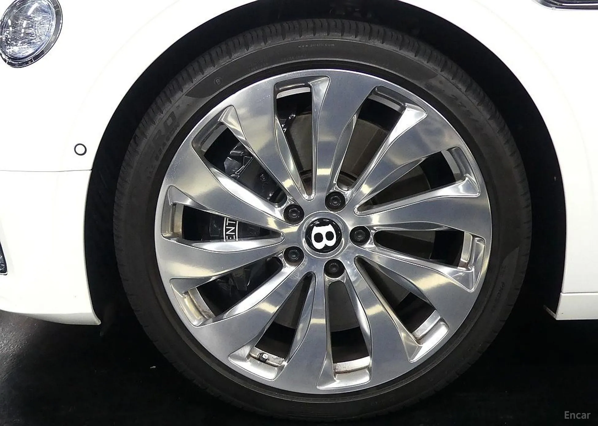 Bentley Flying Spur 3rd Generation превью 5