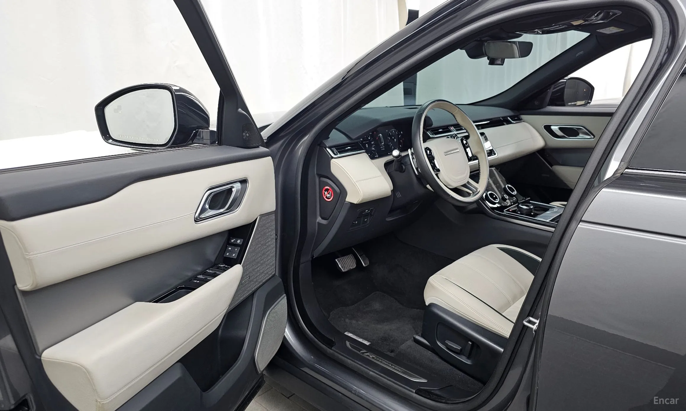 Land Rover Range Rover Bella превью 10