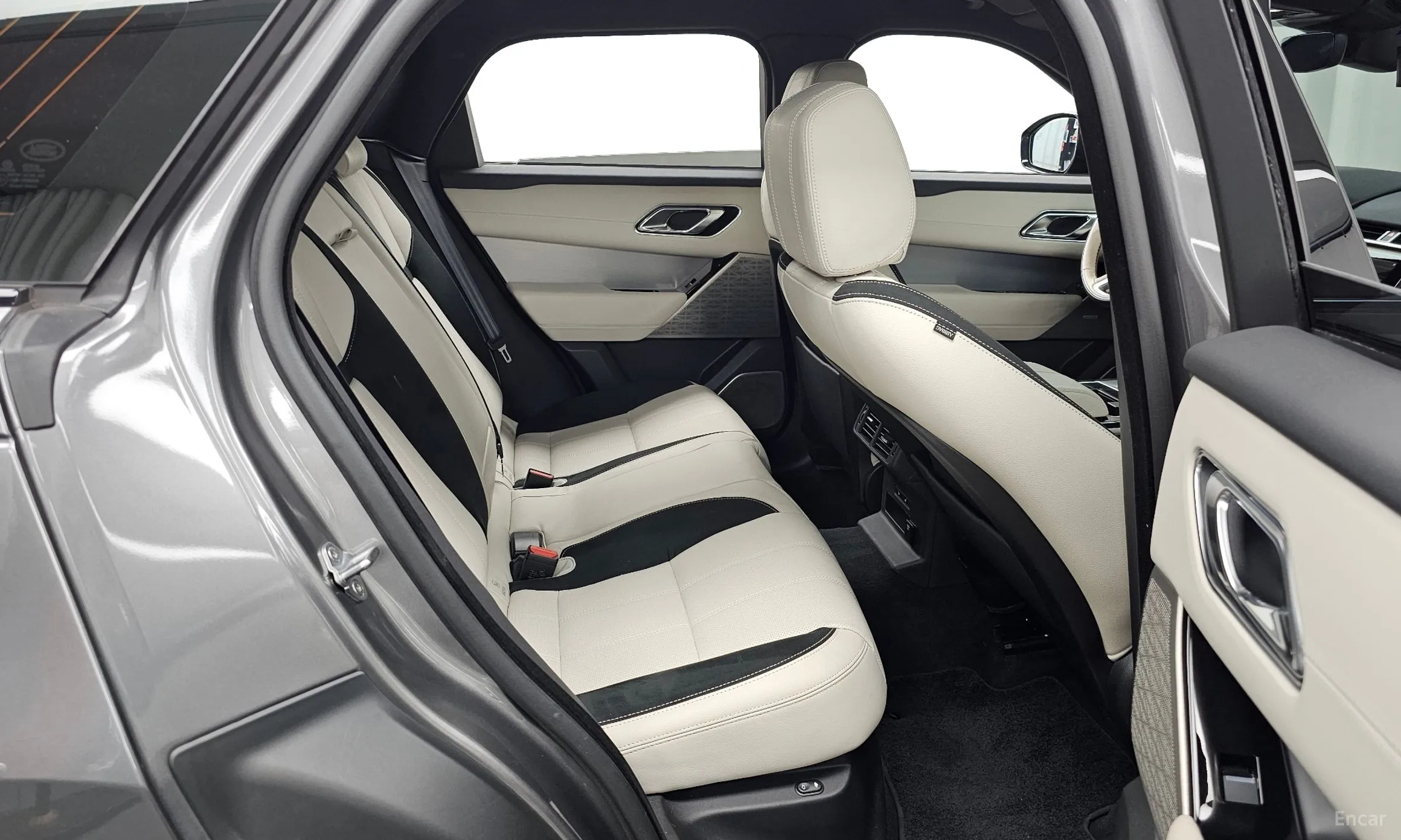 Land Rover Range Rover Bella превью 12