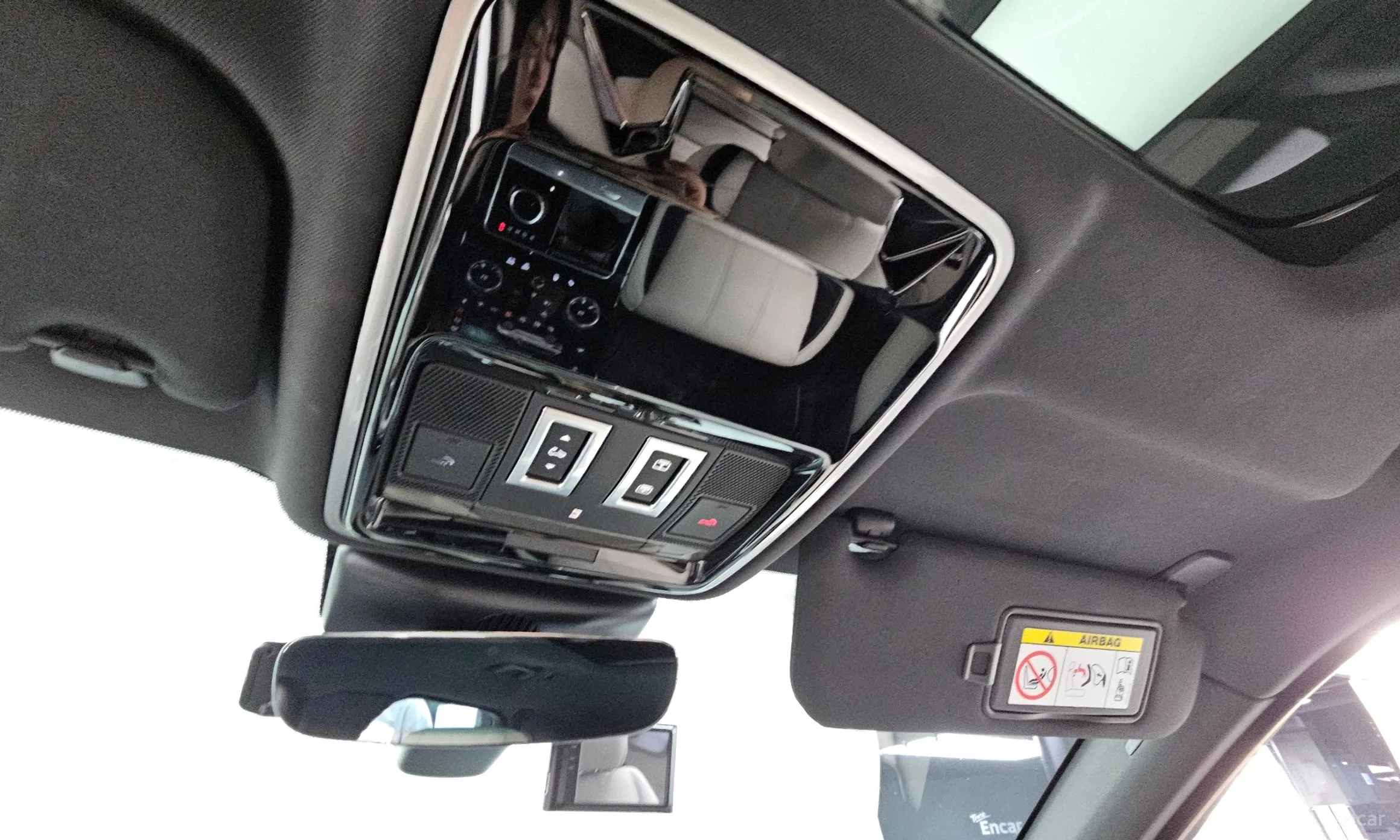 Land Rover Range Rover Bella превью 17