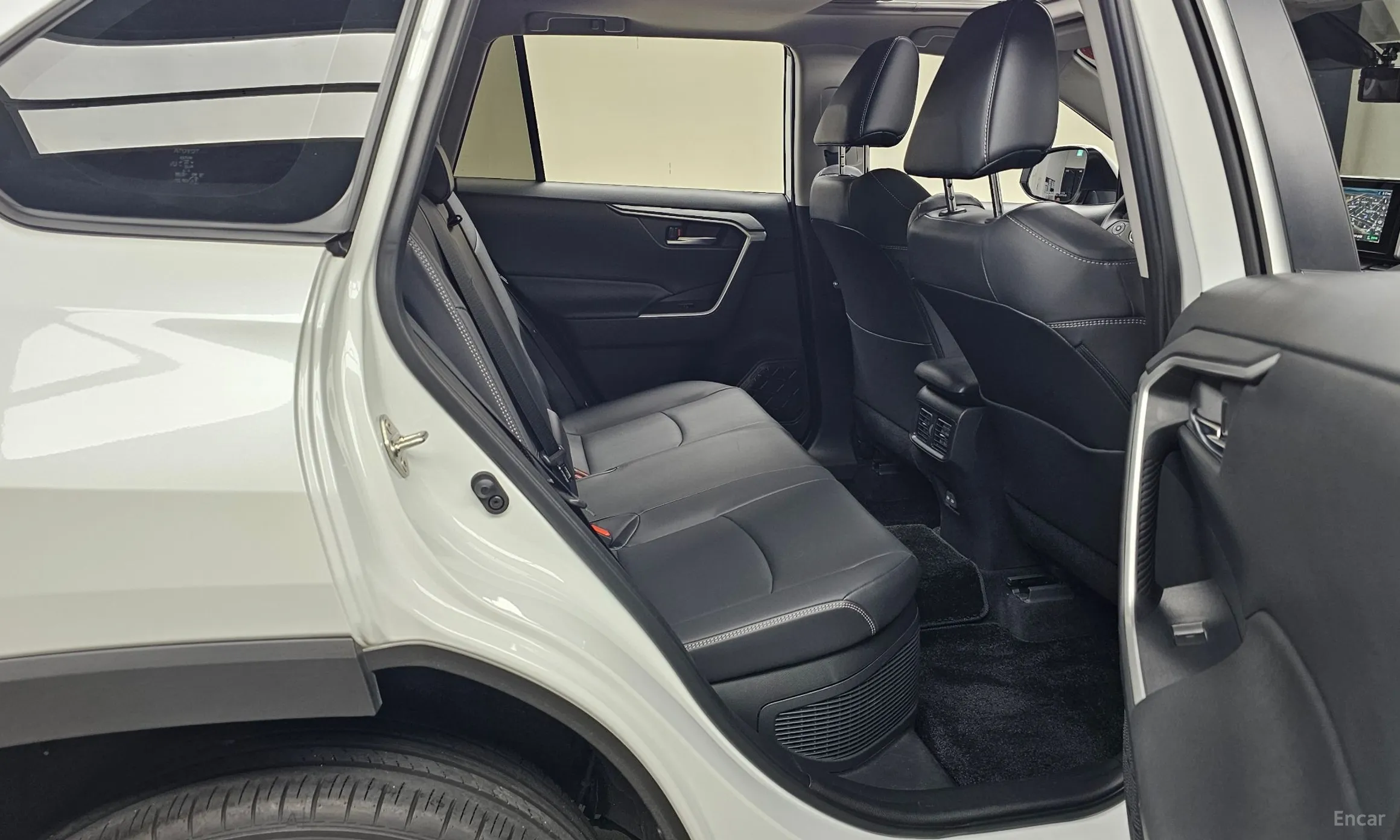 Toyota RAV4 5th Generation превью 11
