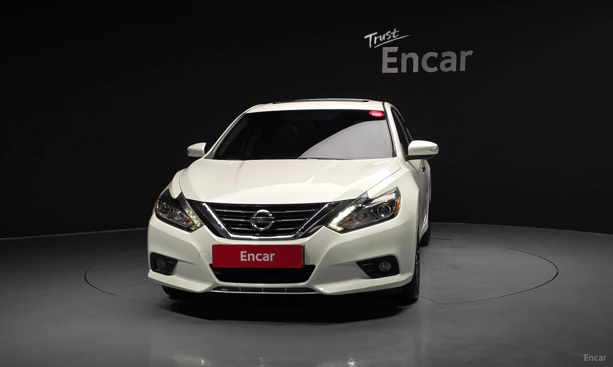 Nissan Altima превью 3