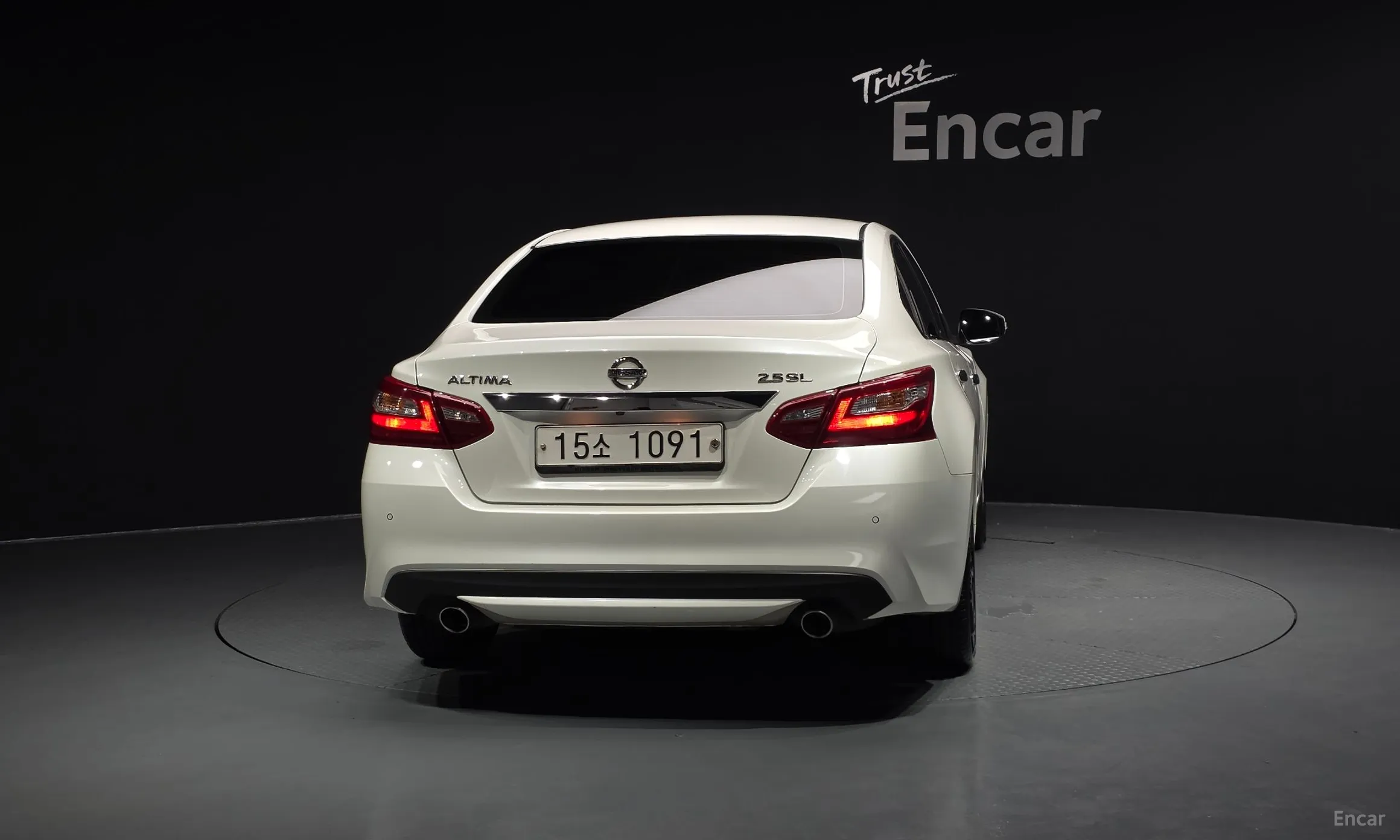 Nissan Altima превью 4