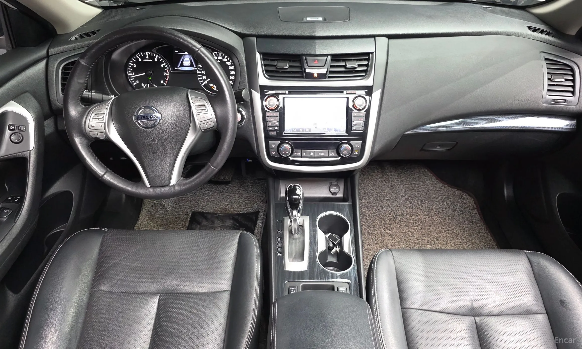 Nissan Altima превью 7
