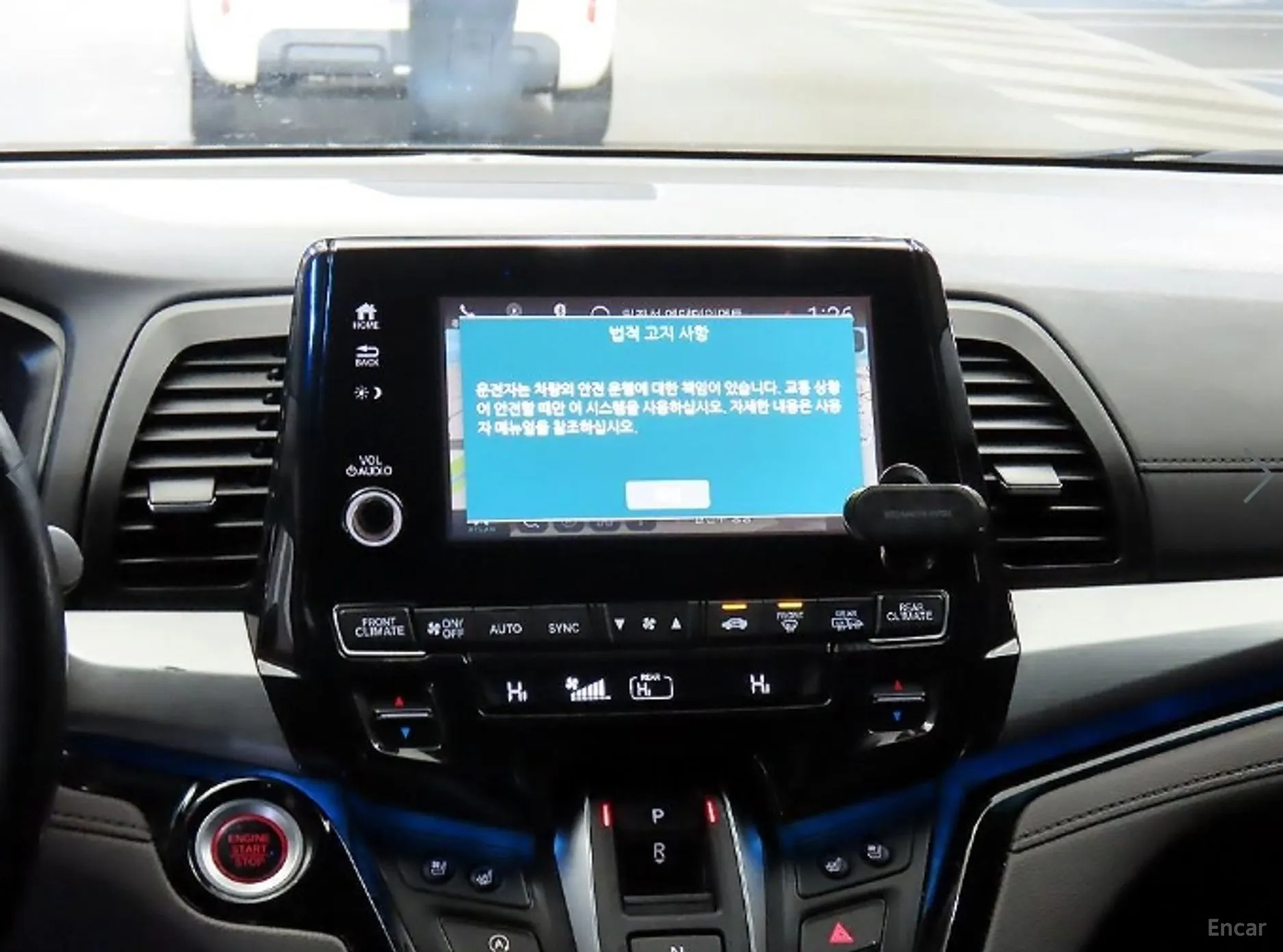 Honda Odyssey превью 11