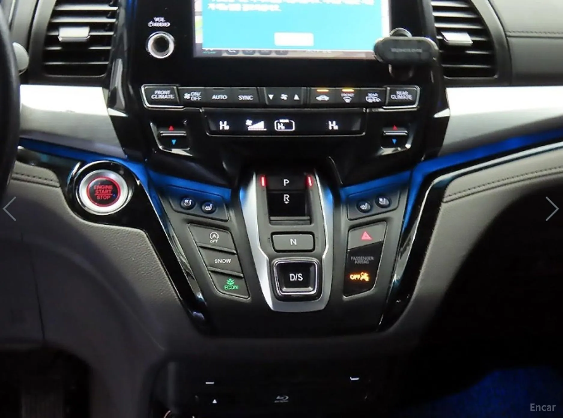 Honda Odyssey превью 12