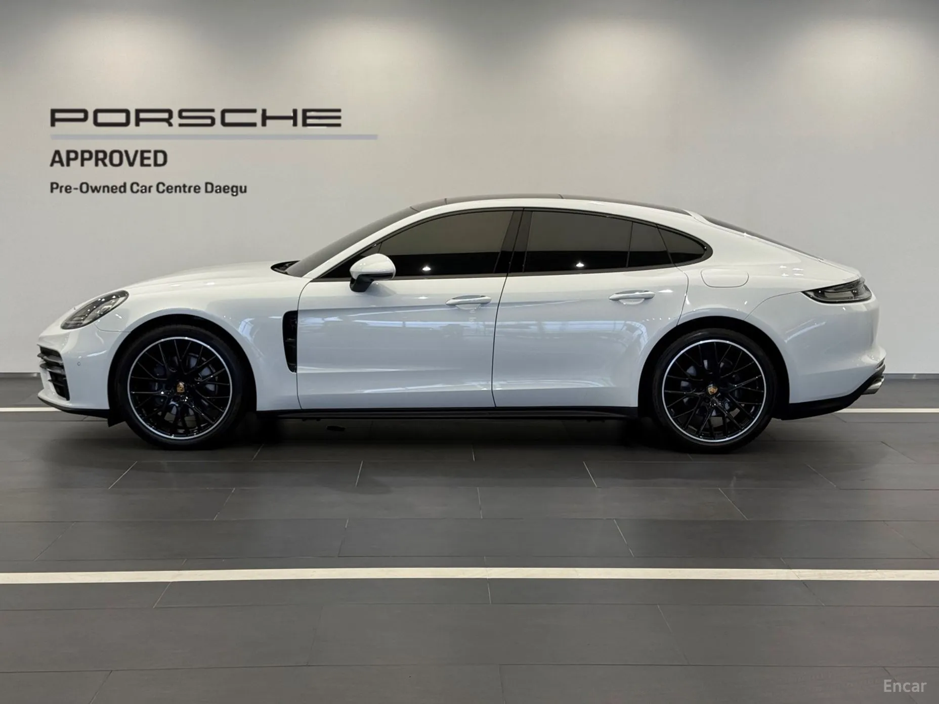 Porsche Panamera (971) превью 3