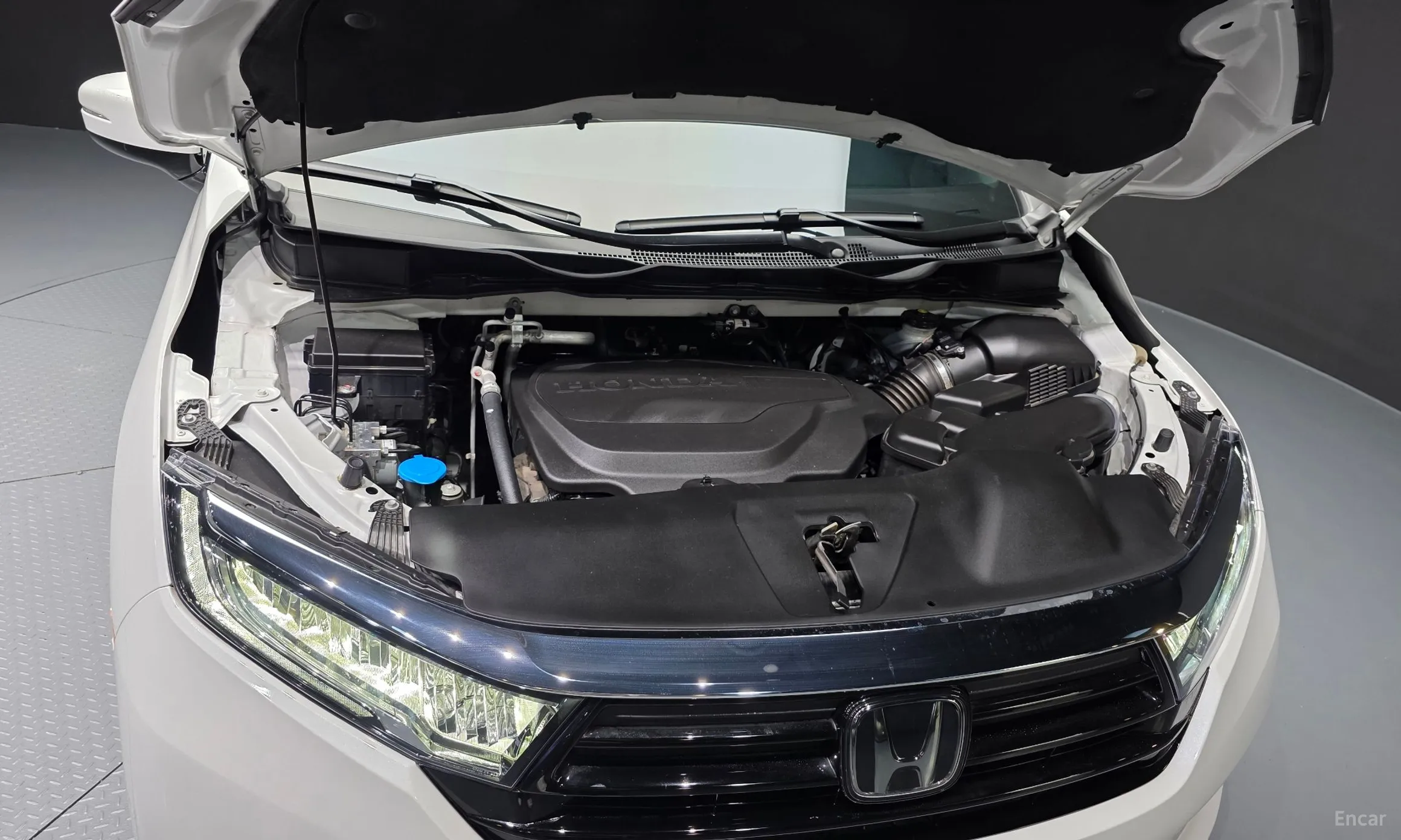 Honda Odyssey превью 6