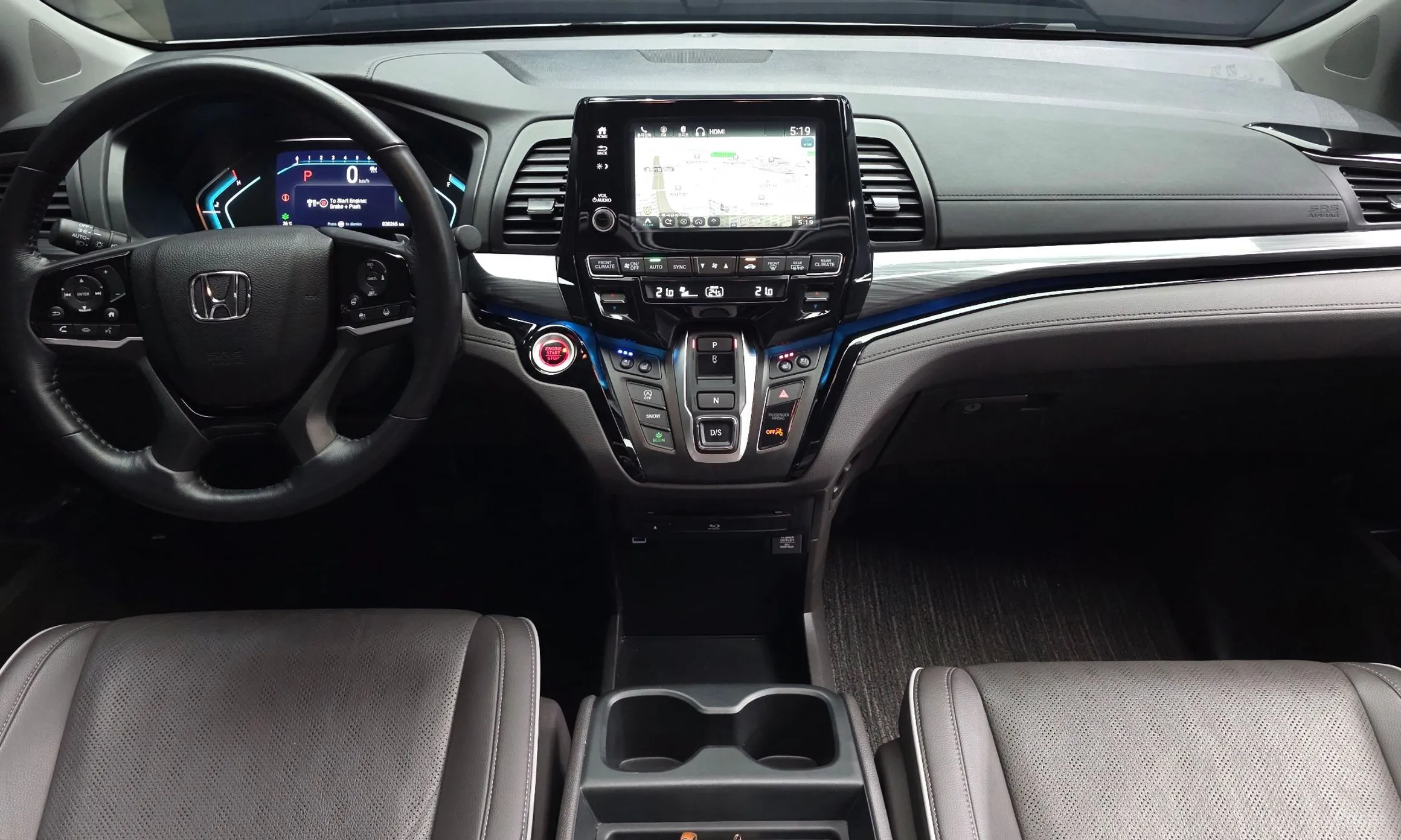 Honda Odyssey превью 7