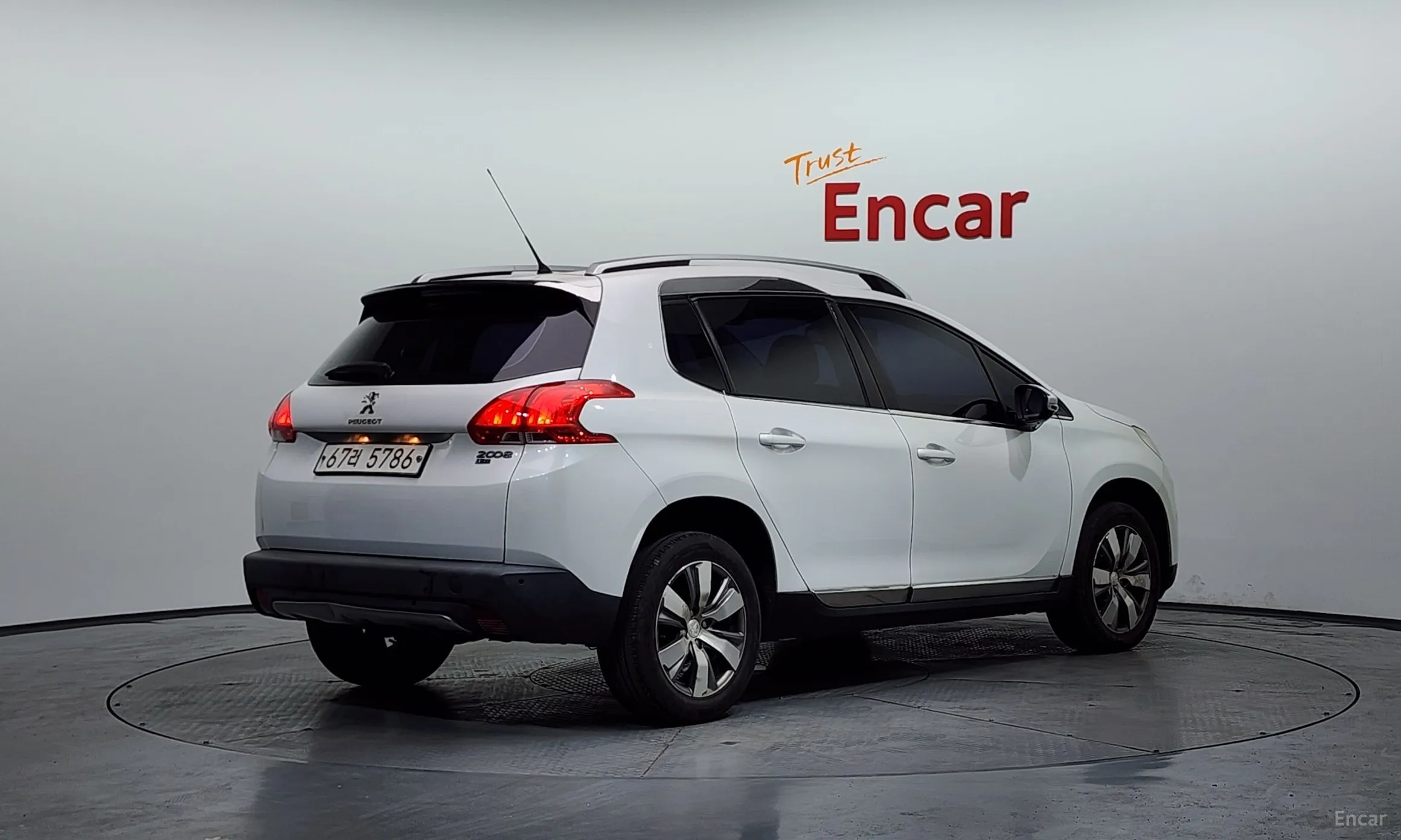 Peugeot 2008.