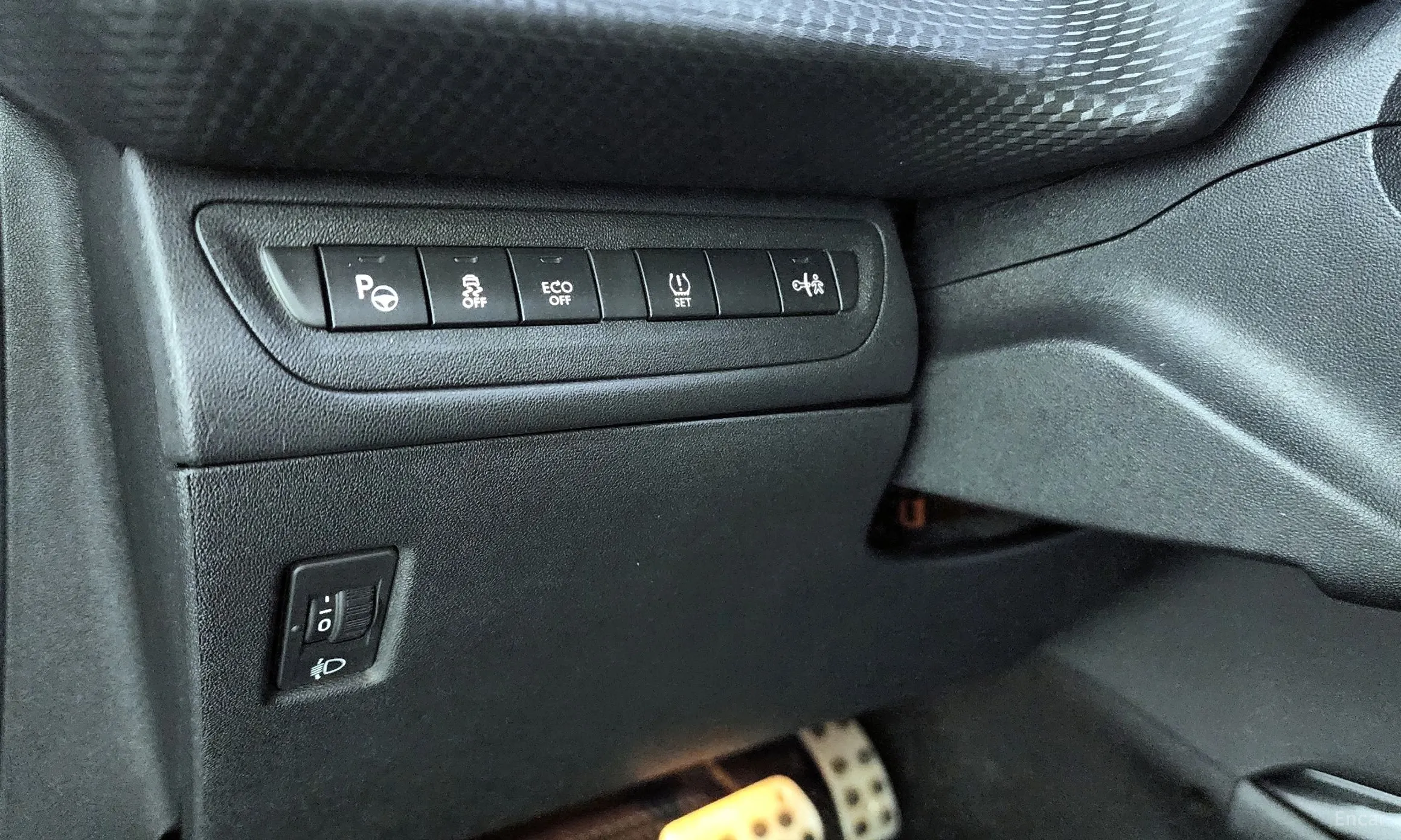 Peugeot 2008. превью 16