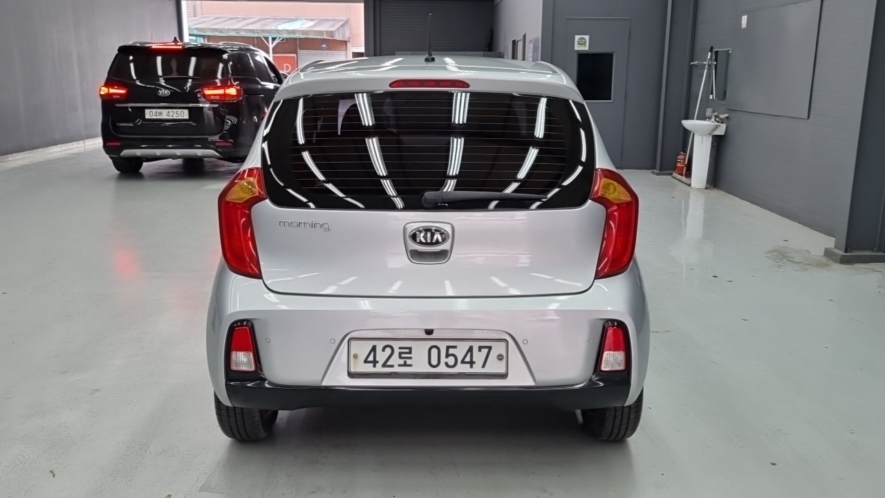 Kia Morning превью 4