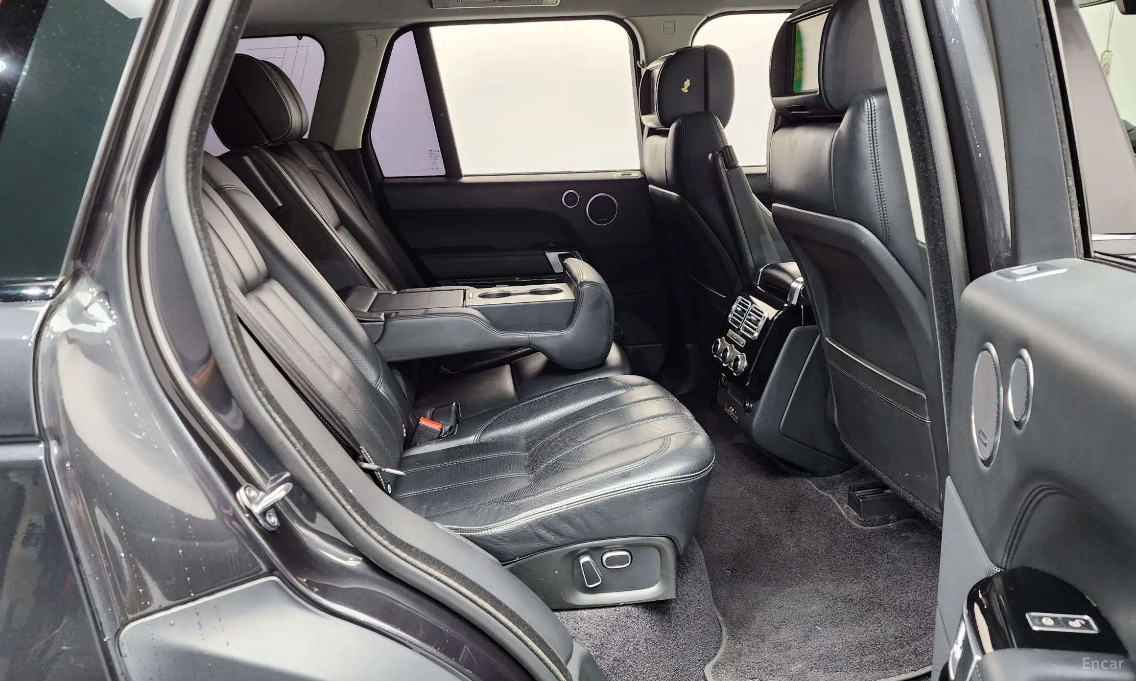 Land Rover Range Rover 4th Generation превью 11