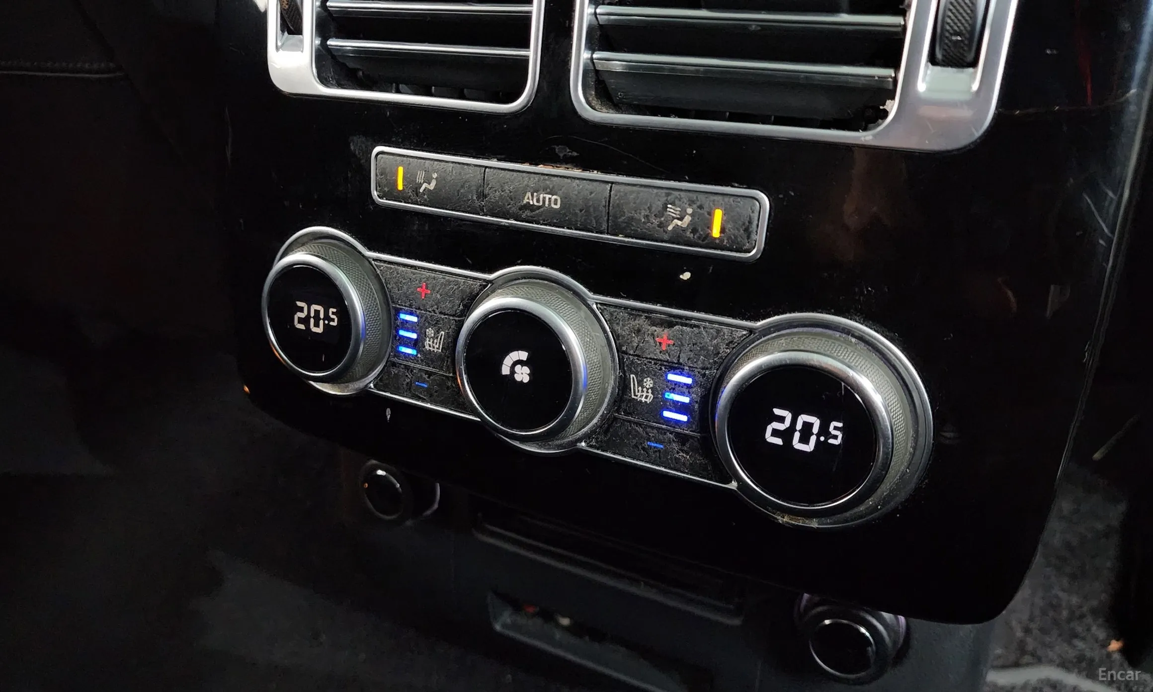Land Rover Range Rover 4th Generation превью 19