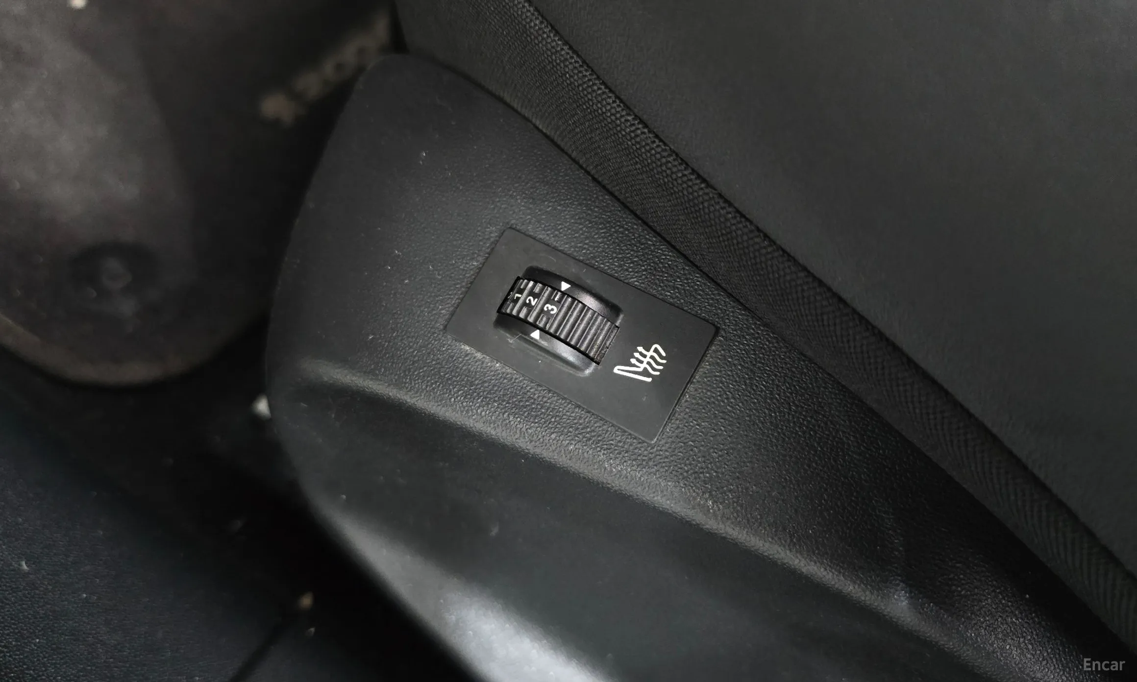 Peugeot 2008. превью 18