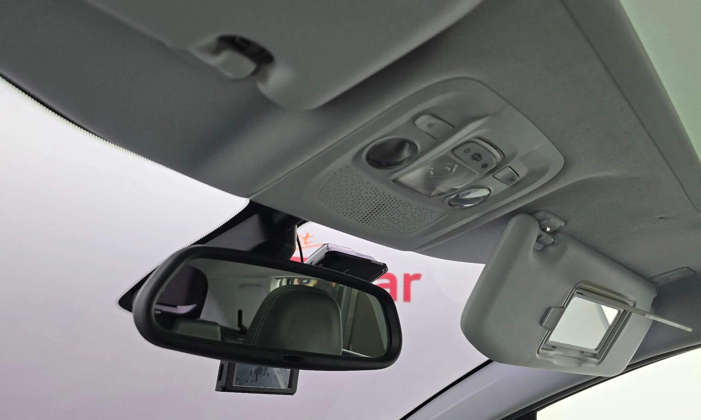Peugeot 2008. превью 19
