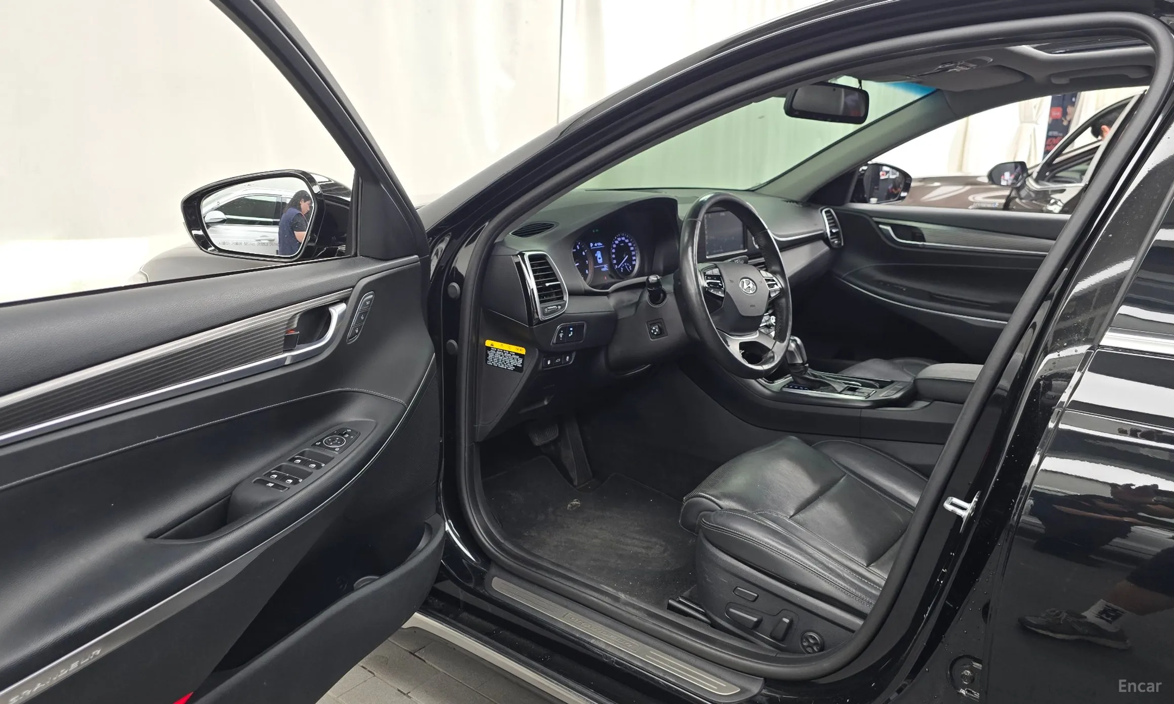 Hyundai Grandeur IG превью 10