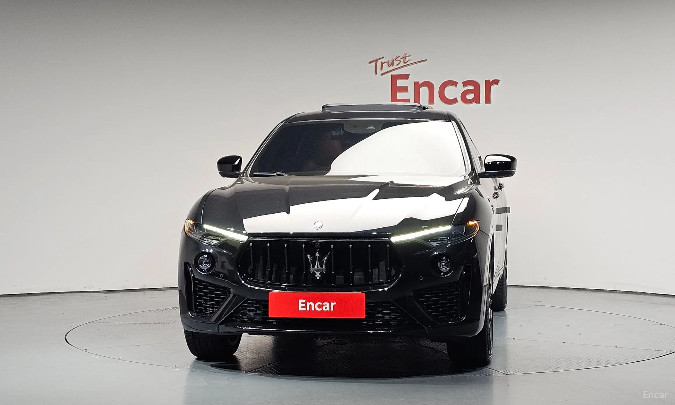 Maserati Levante превью 3