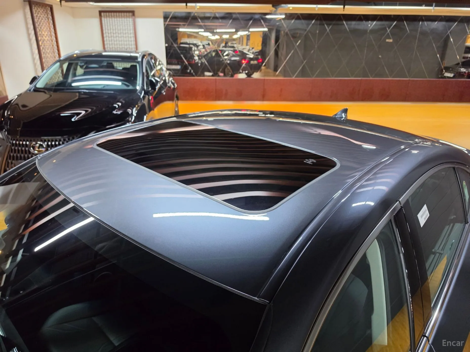 Lexus ES300h 7th Generation превью 15