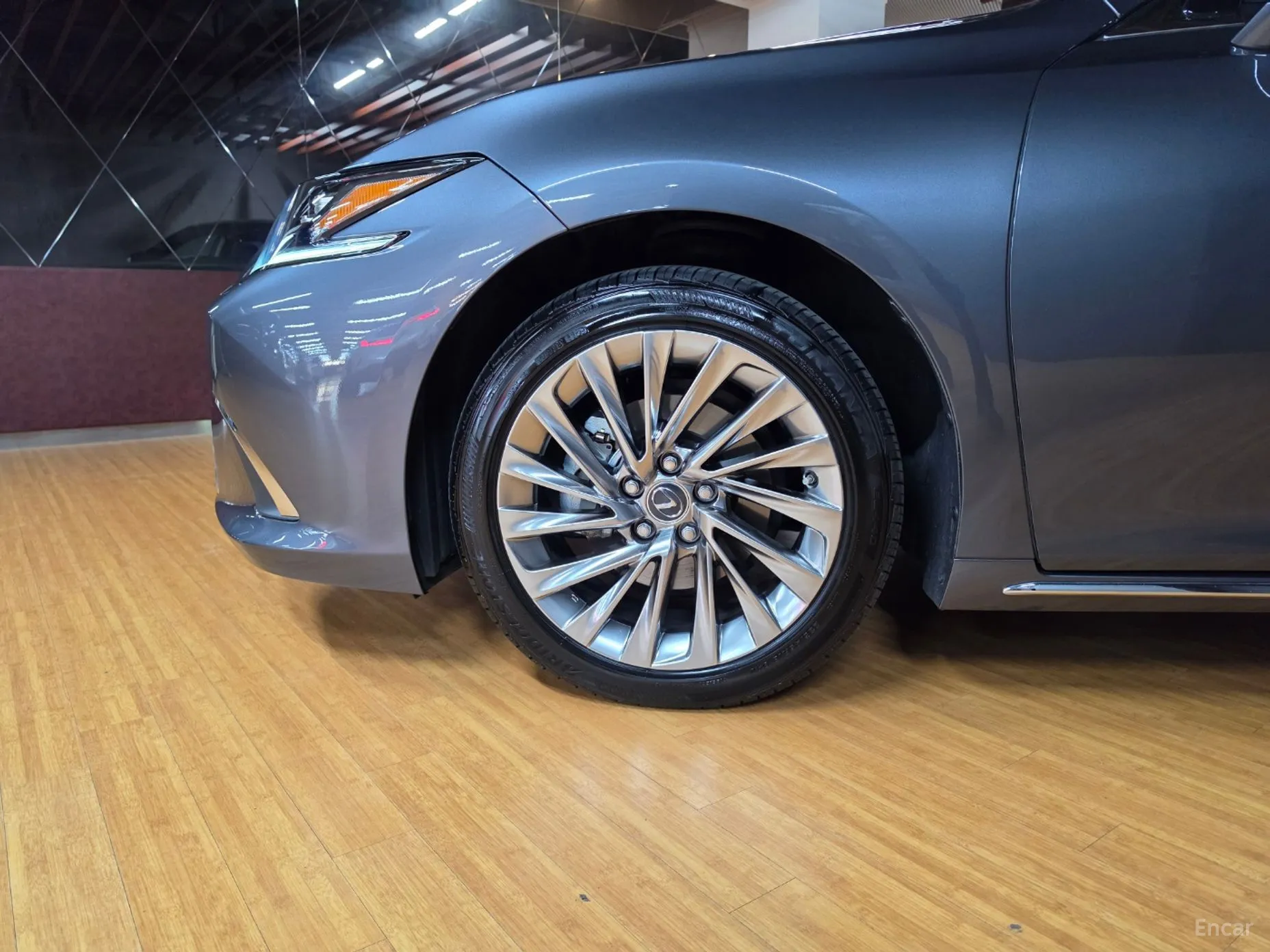 Lexus ES300h 7th Generation превью 5