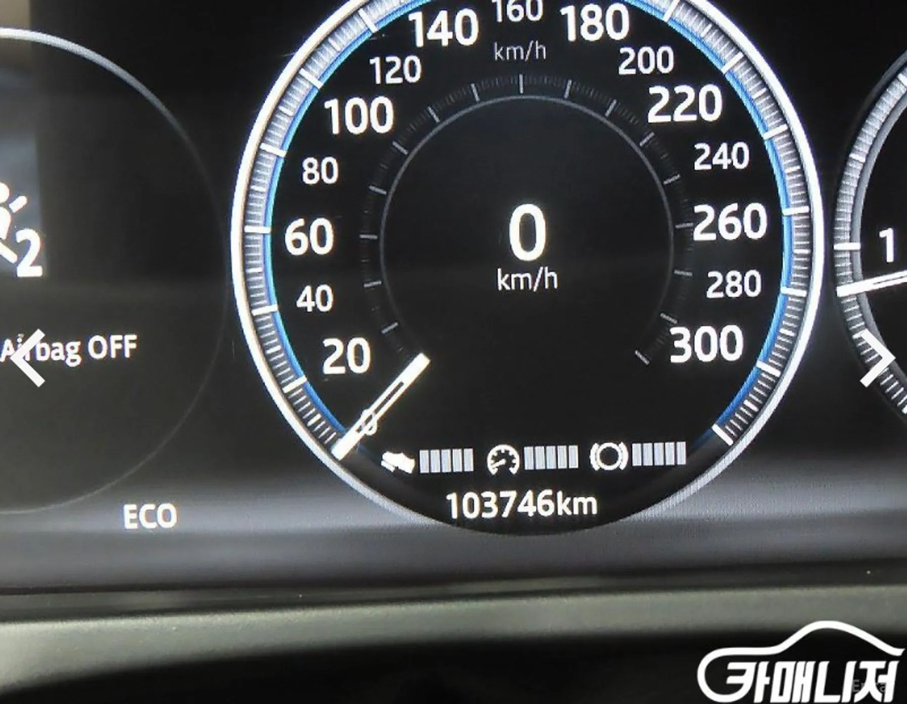 Jaguar F-PACE превью 6