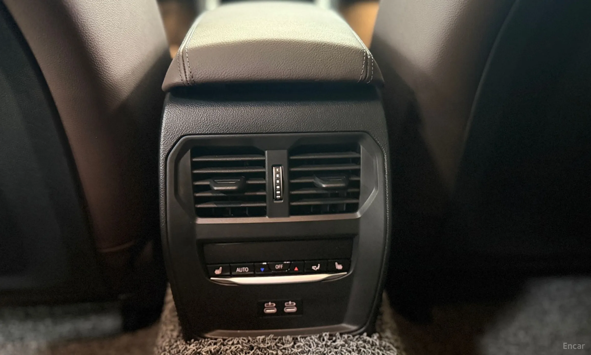 BMW Series 4 (G22) превью 15
