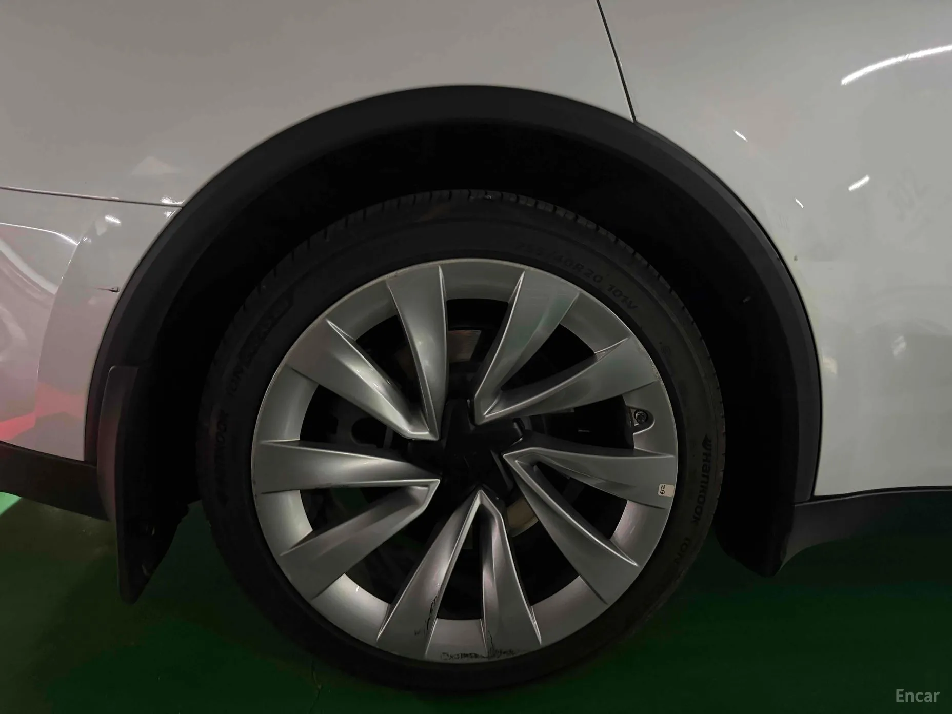 Tesla Model Y превью 6