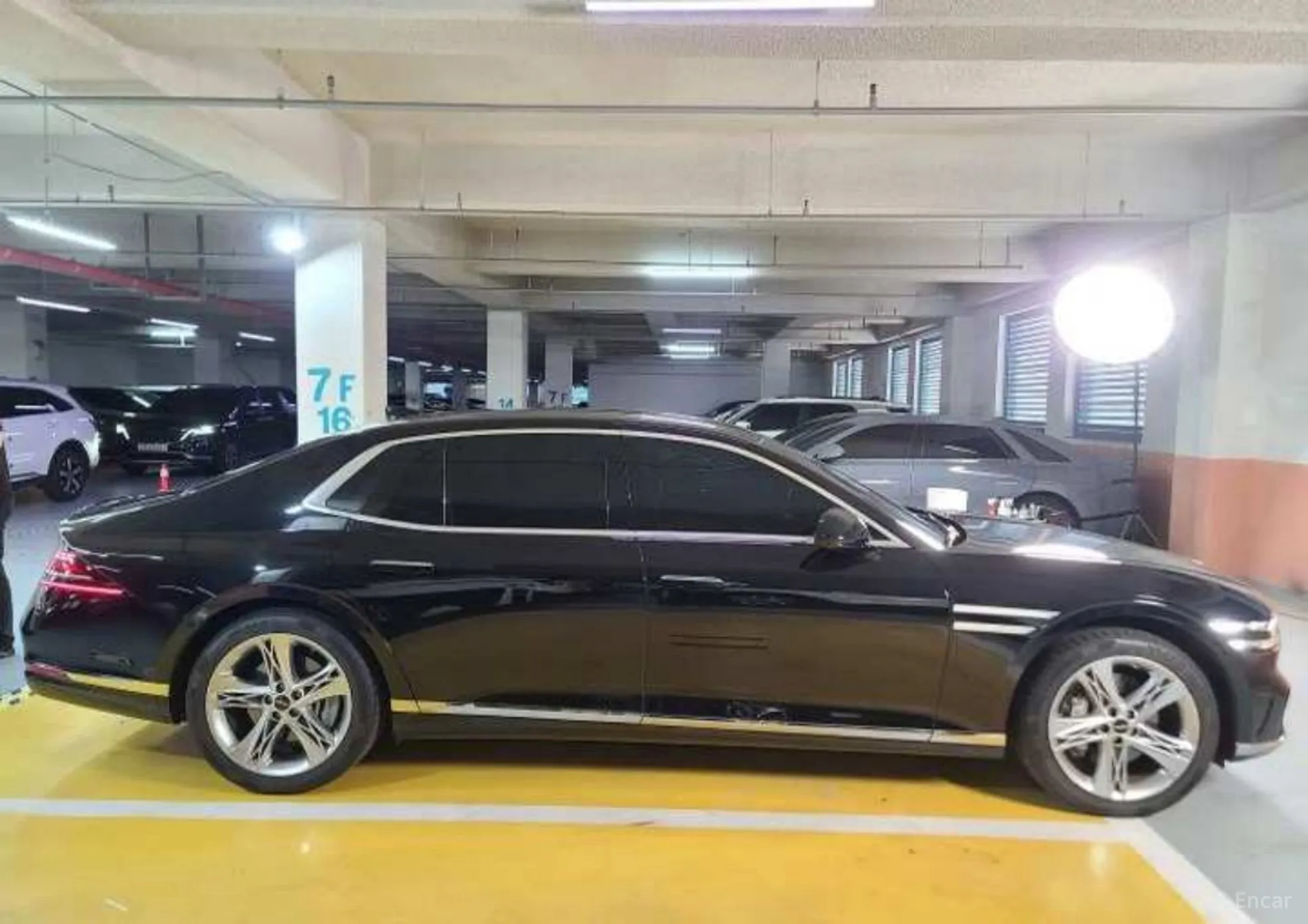 Genesis G90 (RS4) превью 11