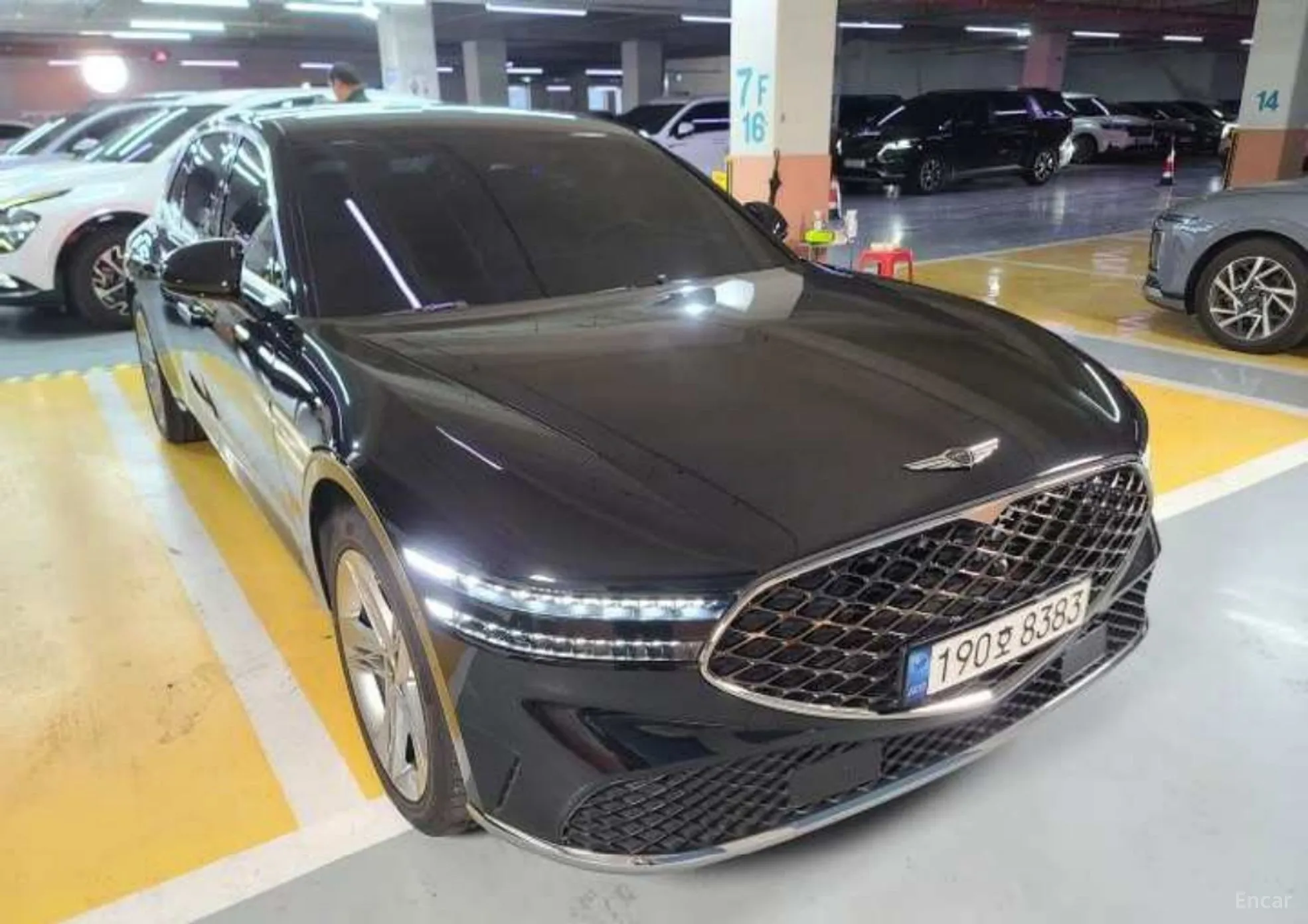 Genesis G90 (RS4) превью 8