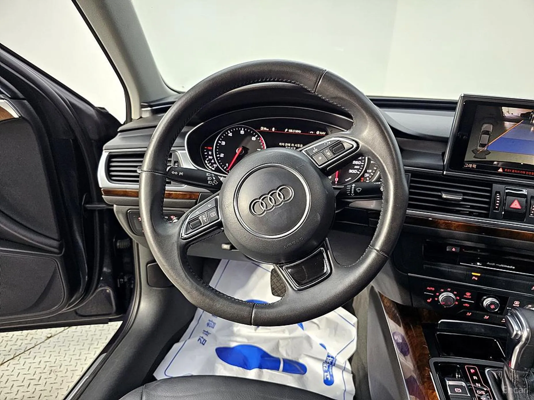 Audi New A6 превью 12