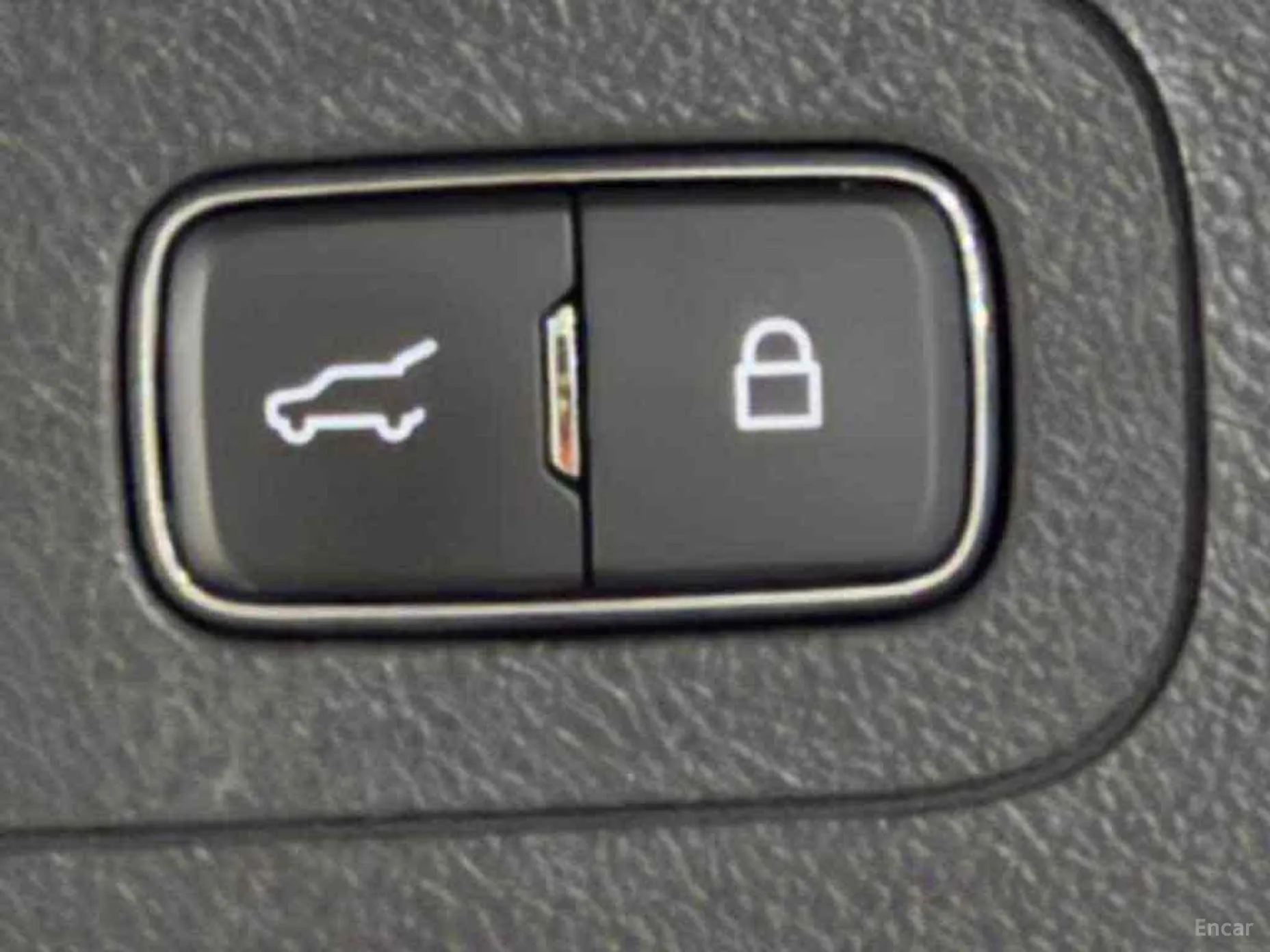 Lincoln Aviator 2nd Generation превью 18