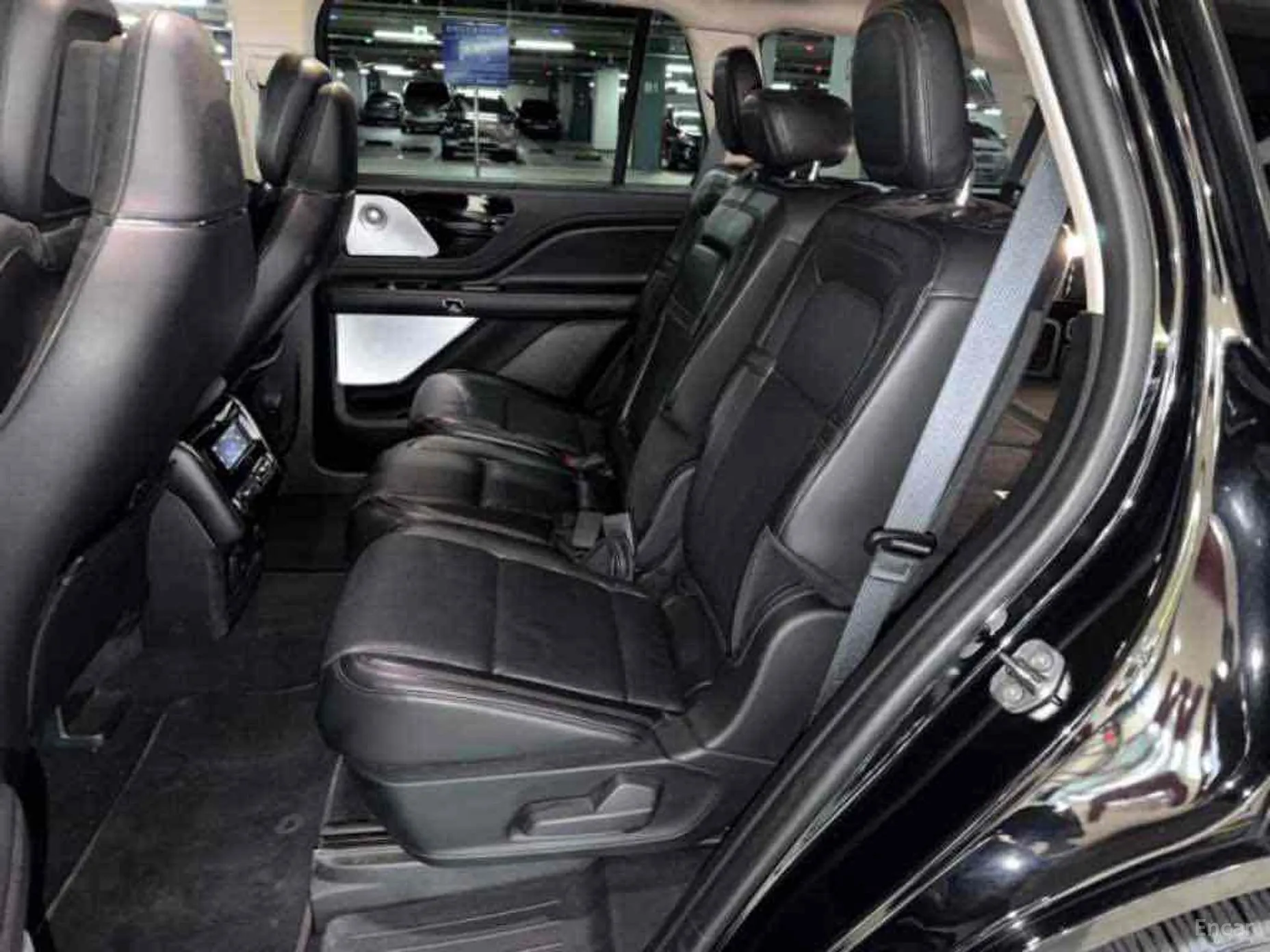 Lincoln Aviator 2nd Generation превью 7