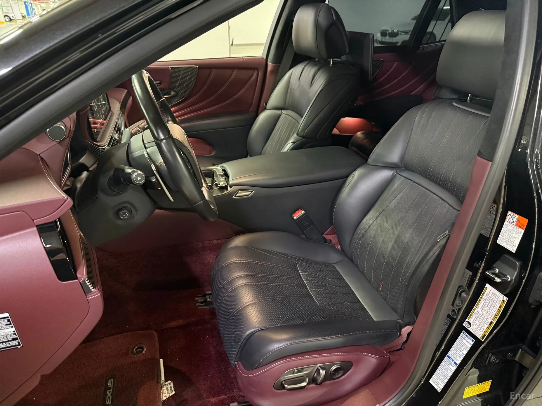 Lexus LS500h Gen 5 превью 10