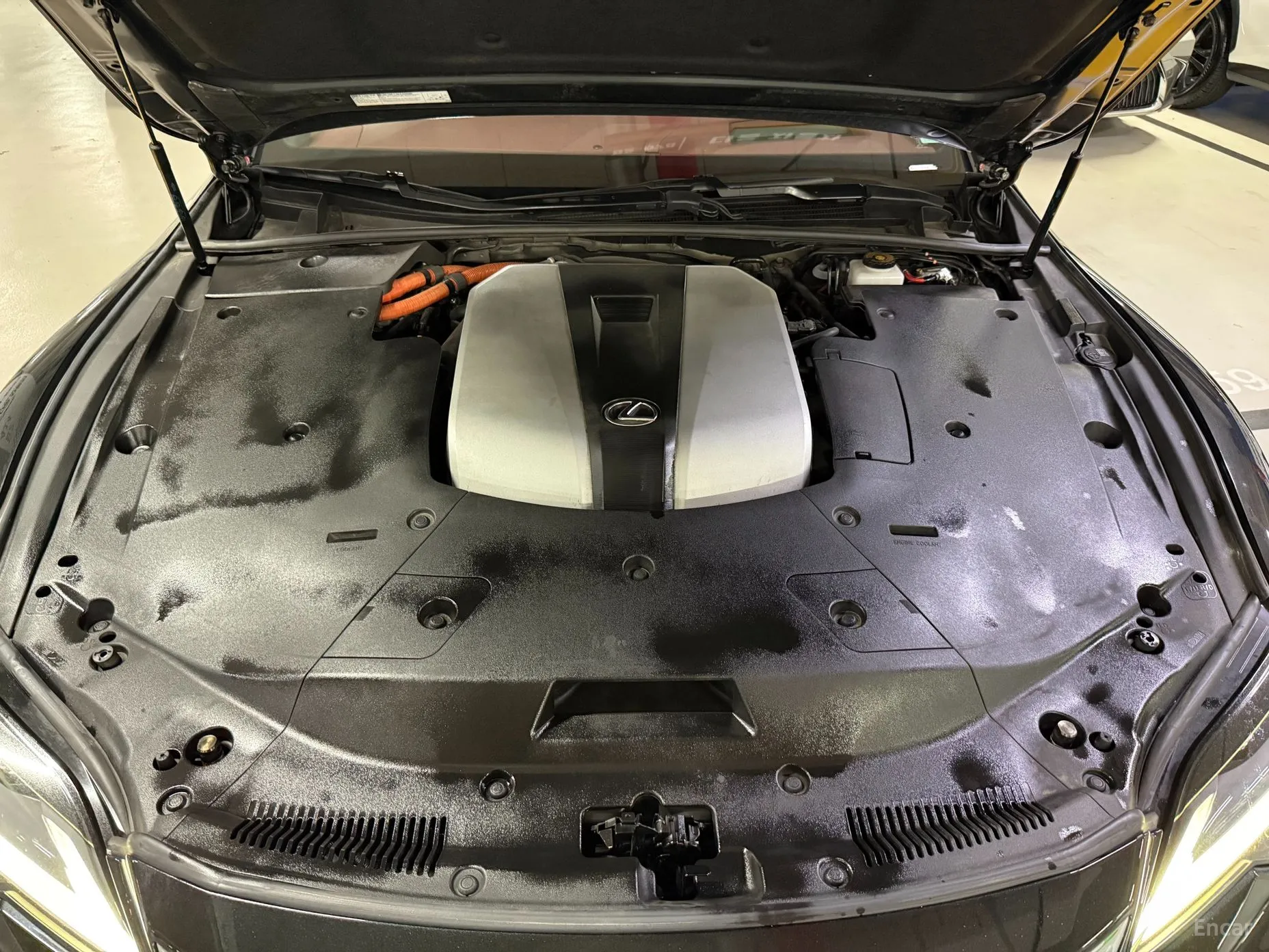 Lexus LS500h Gen 5 превью 6