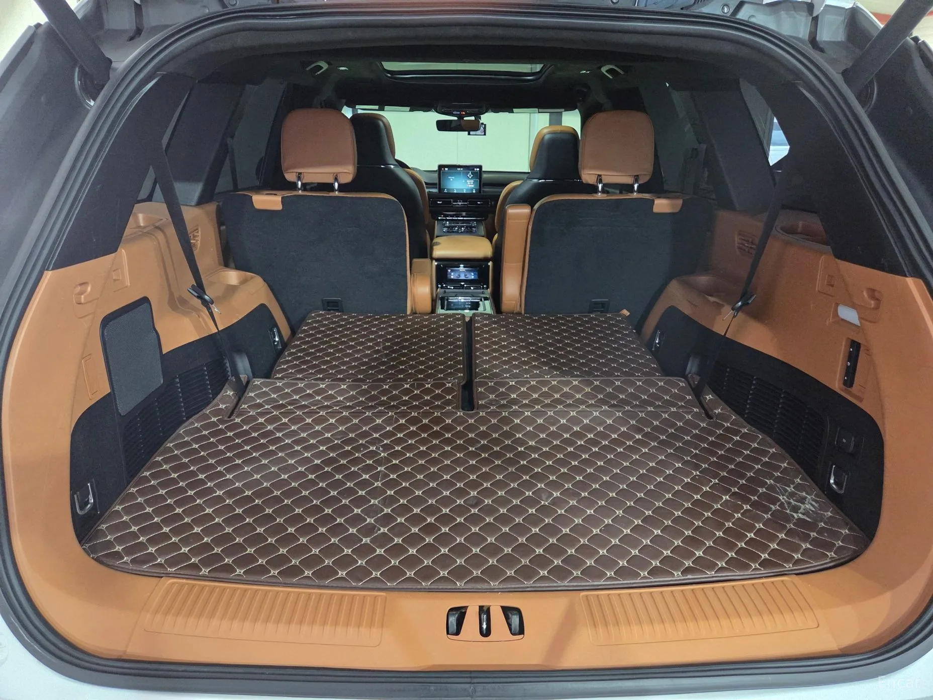 Lincoln Aviator 2nd Generation превью 6