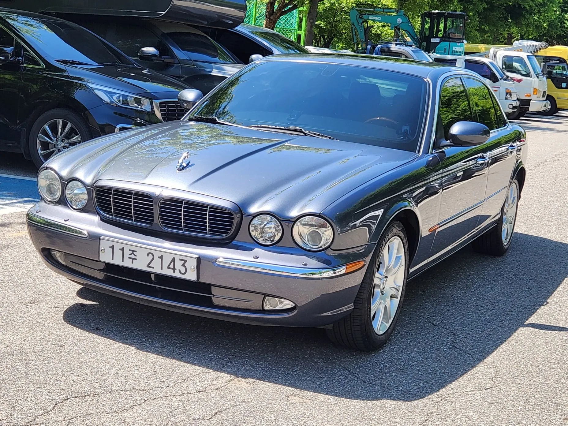 Jaguar XJ-8