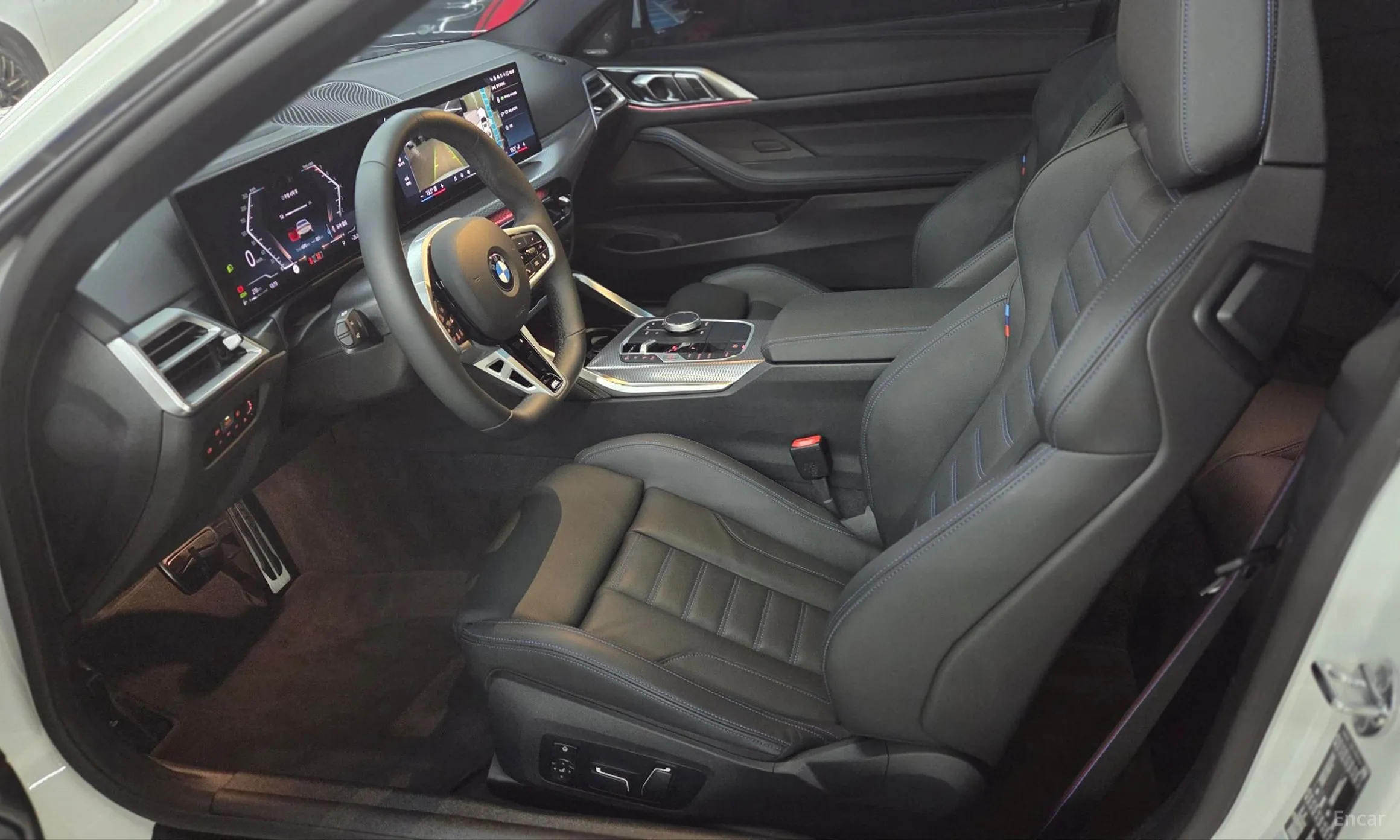 BMW Series 4 (G22) превью 10