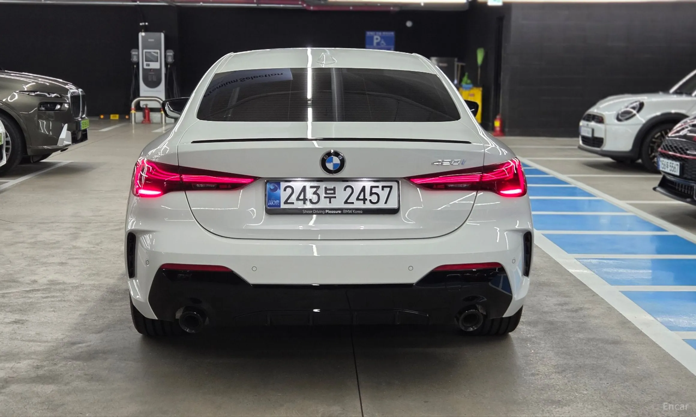BMW Series 4 (G22) превью 4