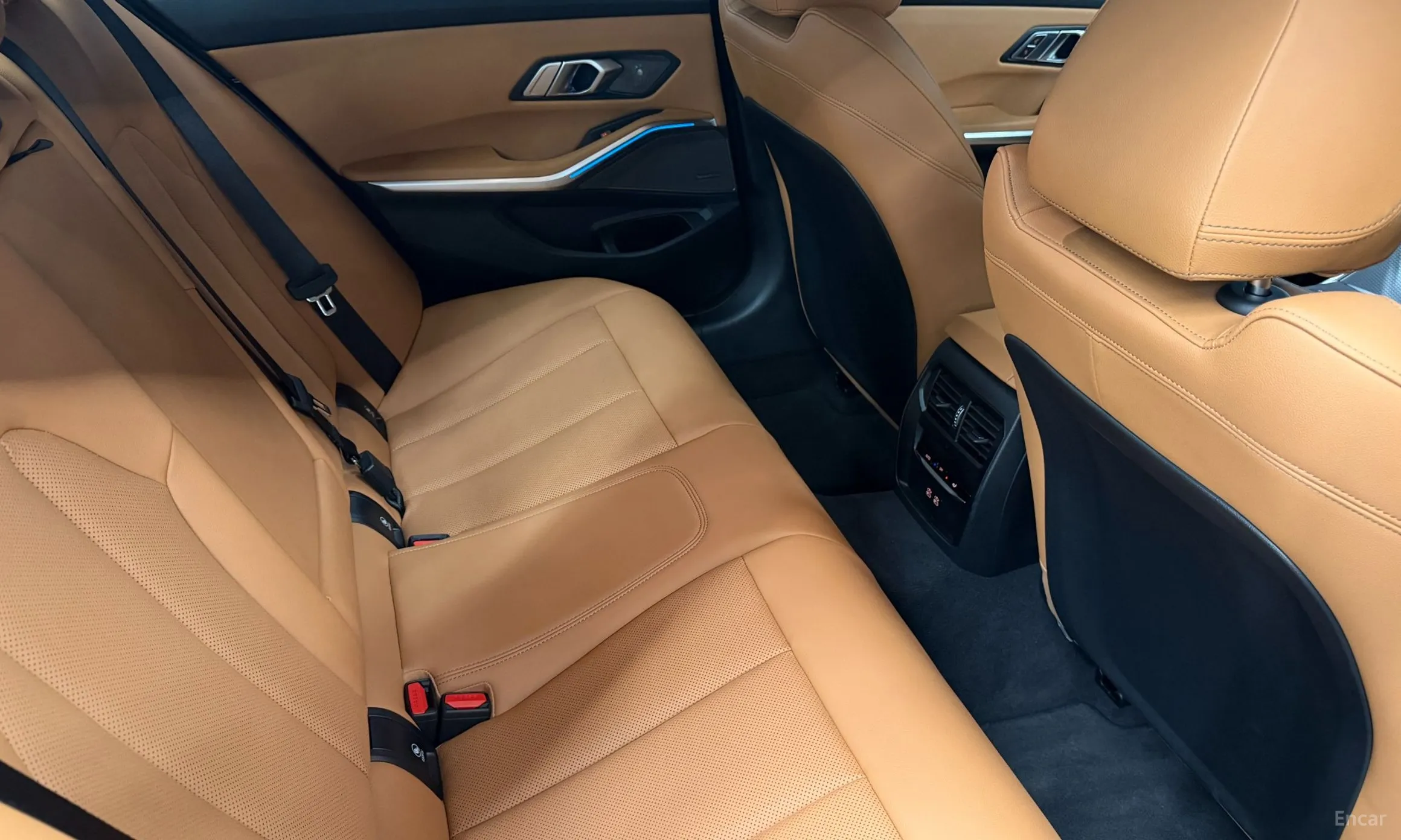 BMW 3 Series (G20) превью 10