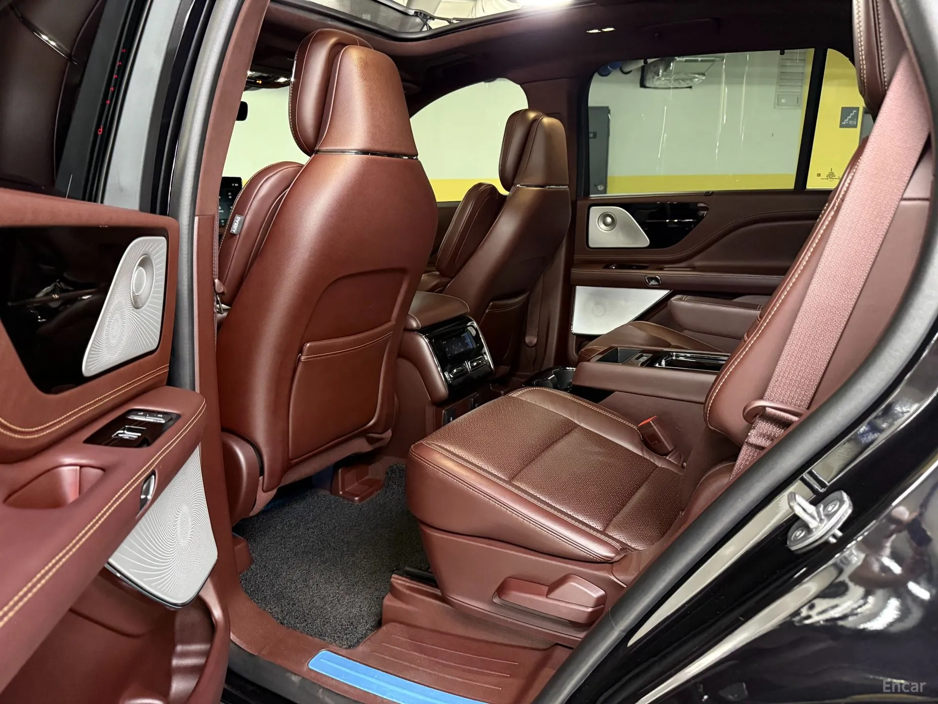 Lincoln Aviator 2nd Generation превью 10
