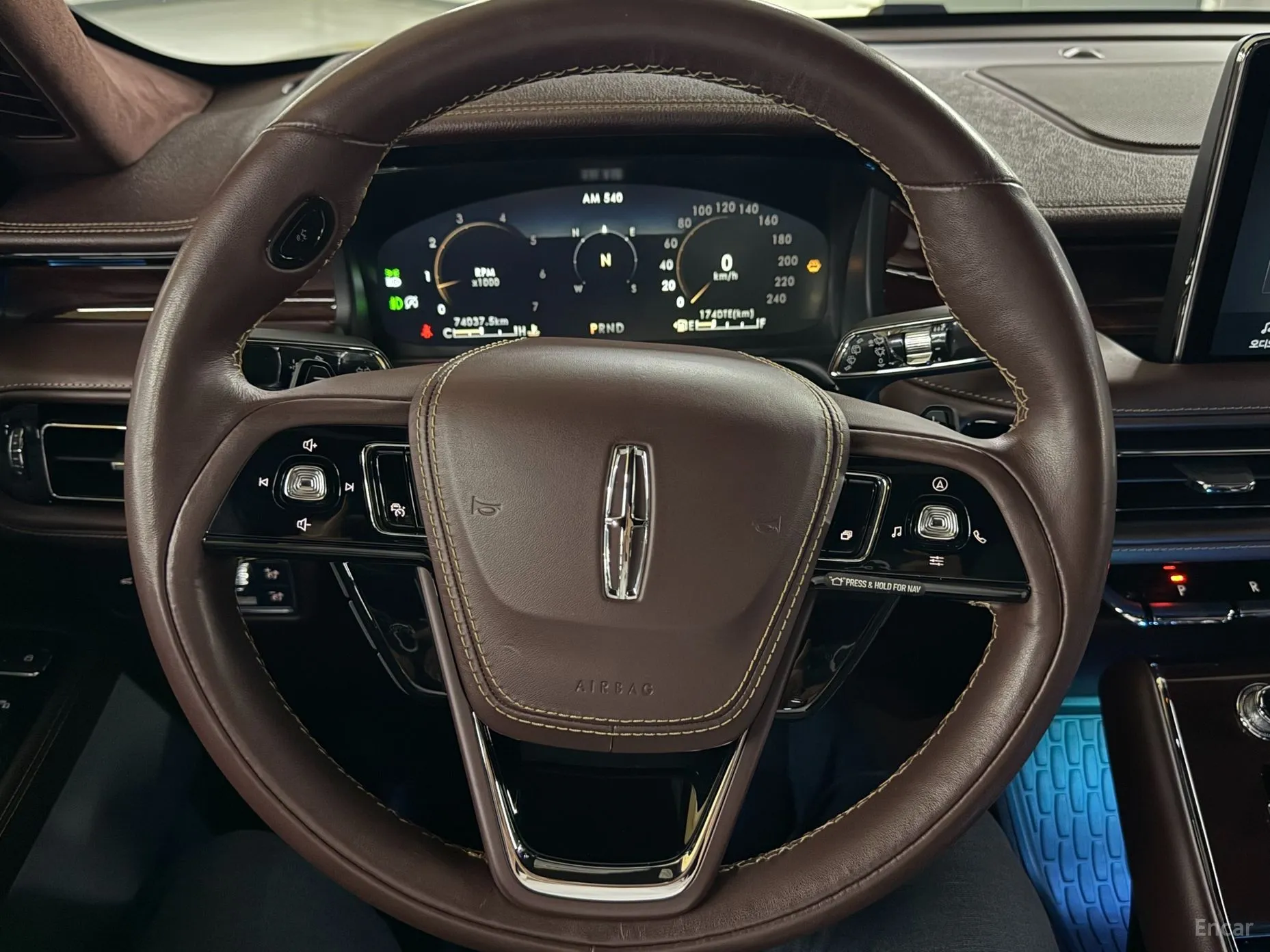 Lincoln Aviator 2nd Generation превью 12
