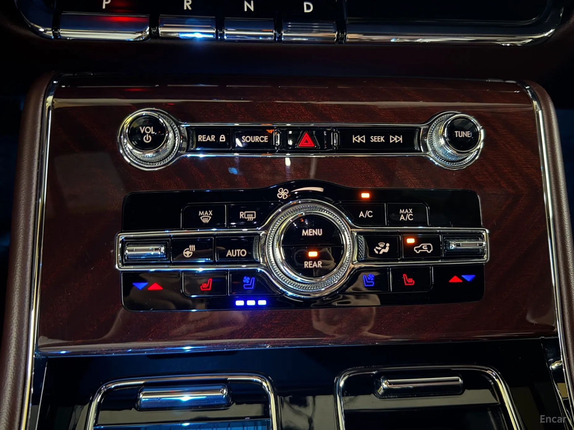 Lincoln Aviator 2nd Generation превью 14