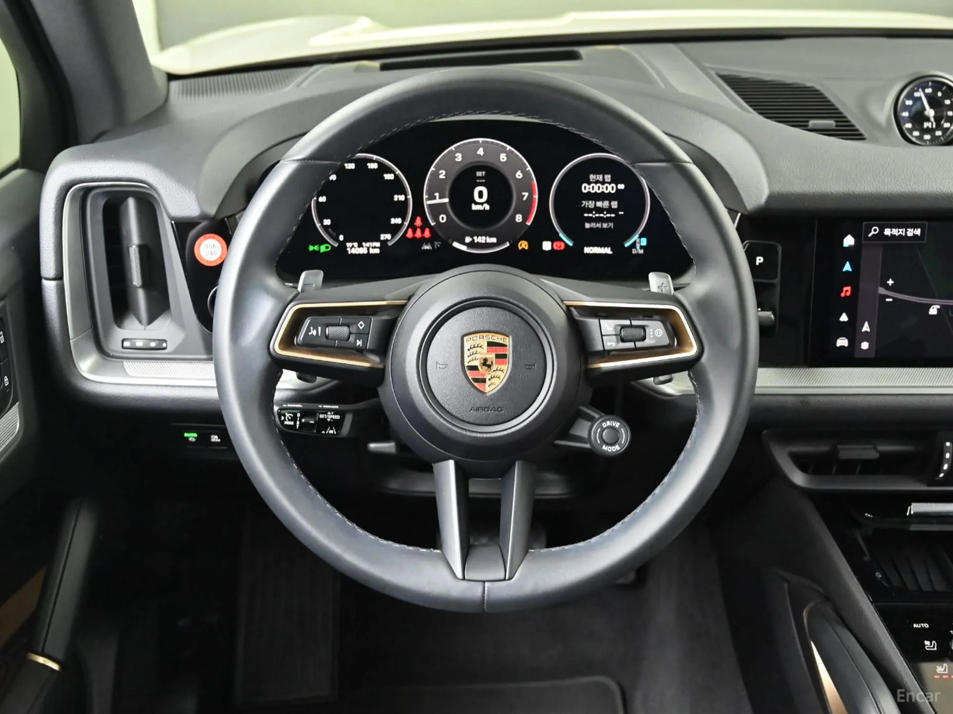 Porsche Cayenne (PO536) превью 13