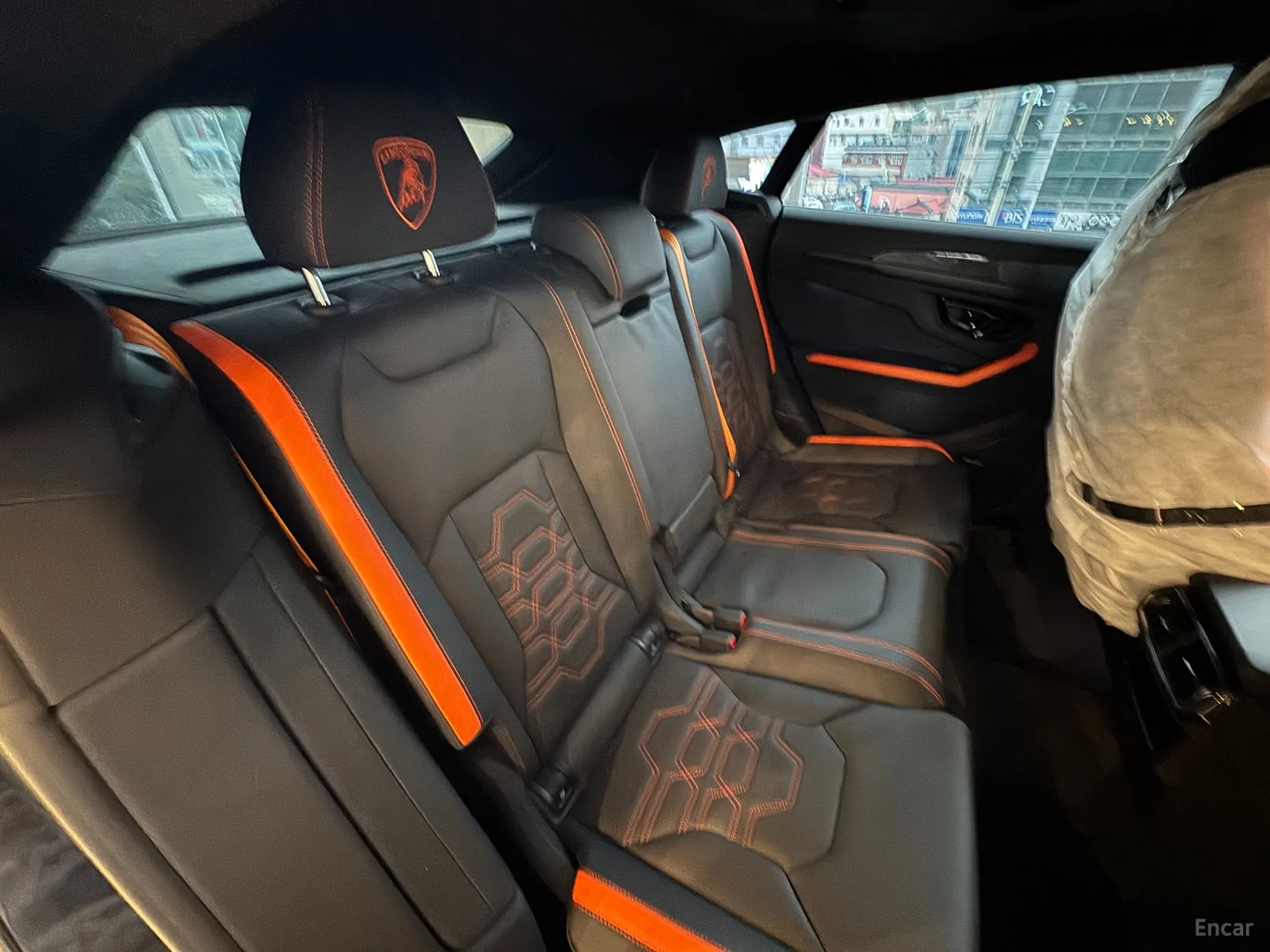 Lamborghini Urus превью 10